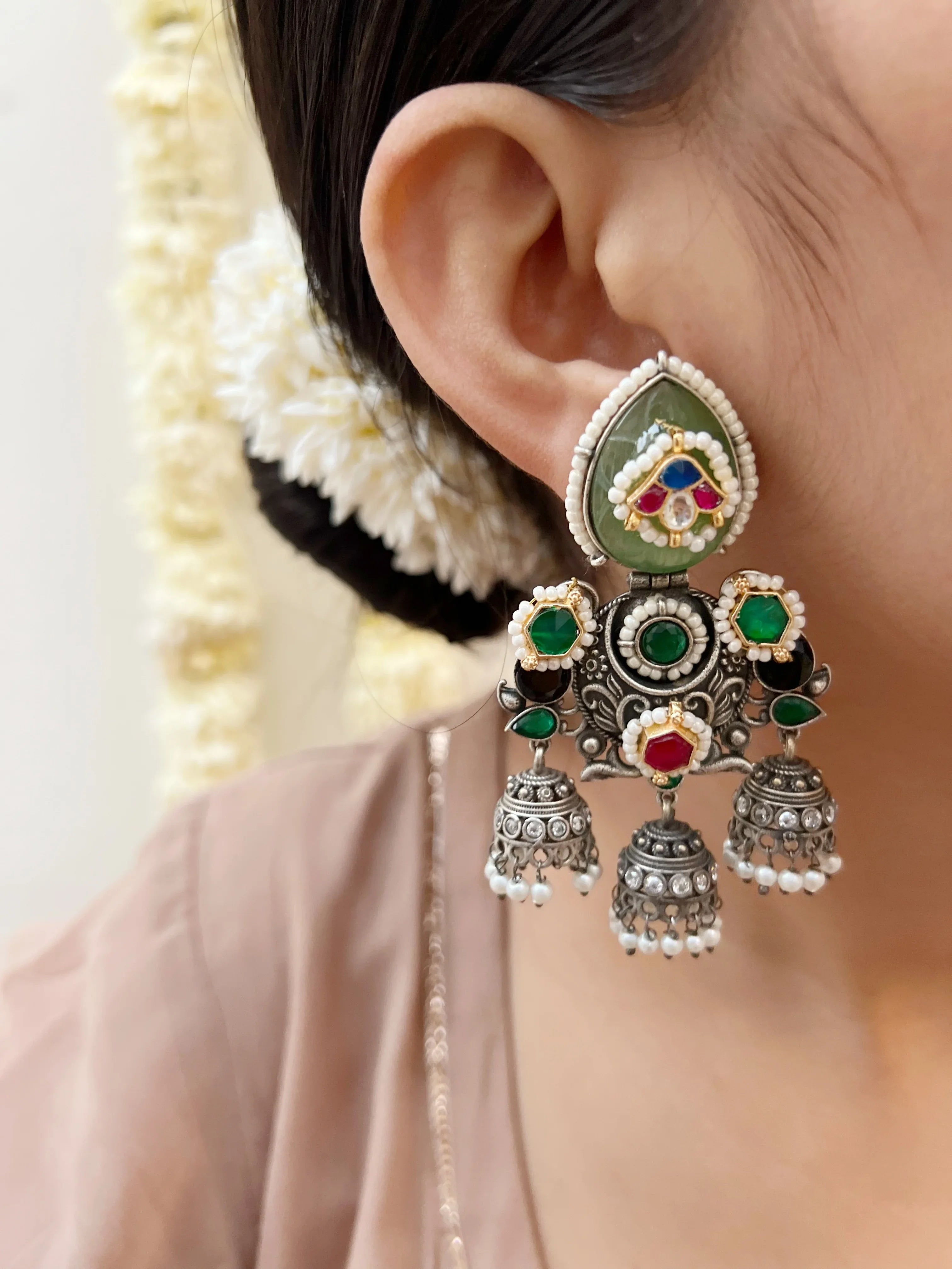 Shikaara Paanchi Earrings - Jhaanjhariya
