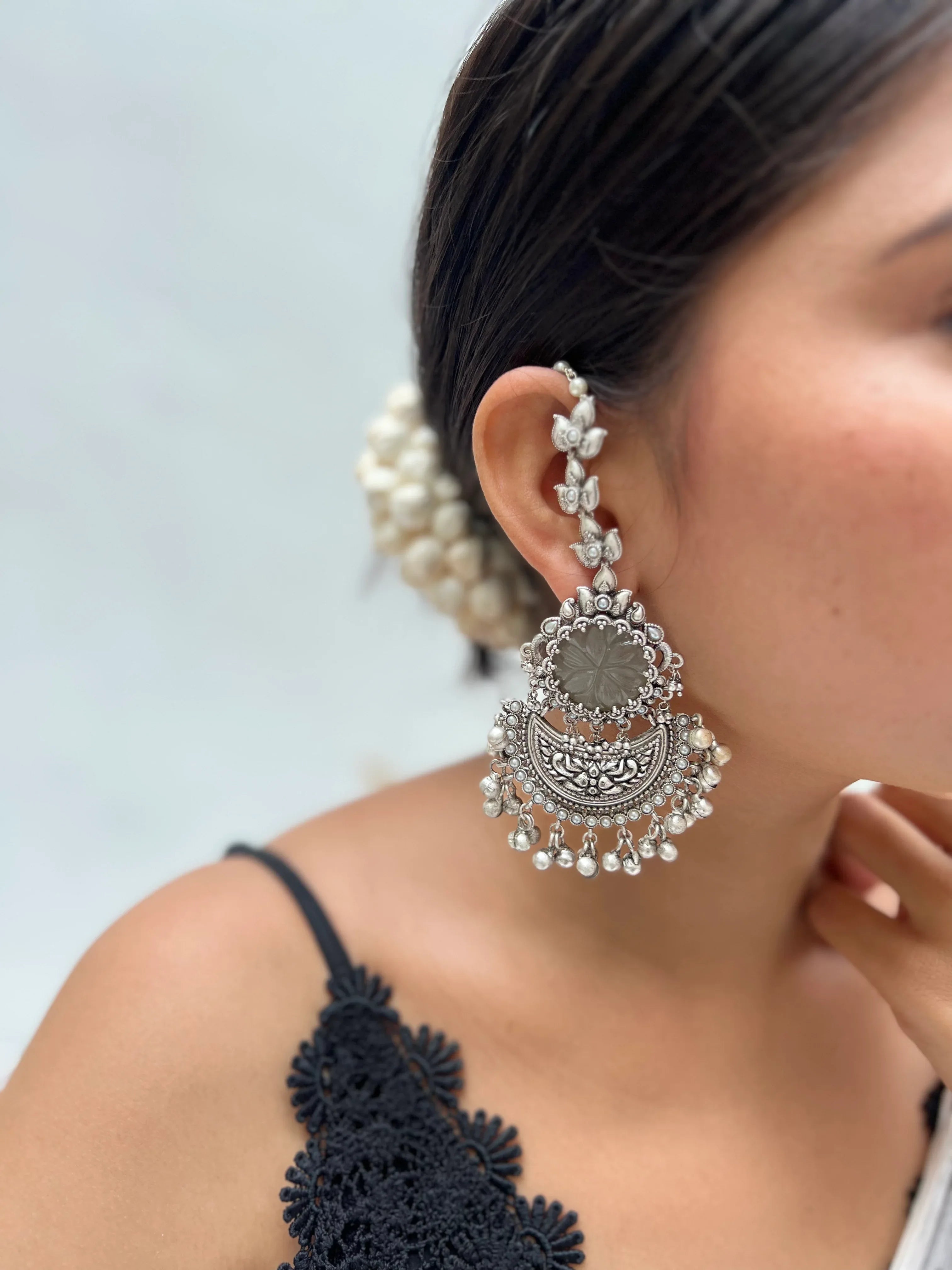 Adweta Chandbali - Jhaanjhariya