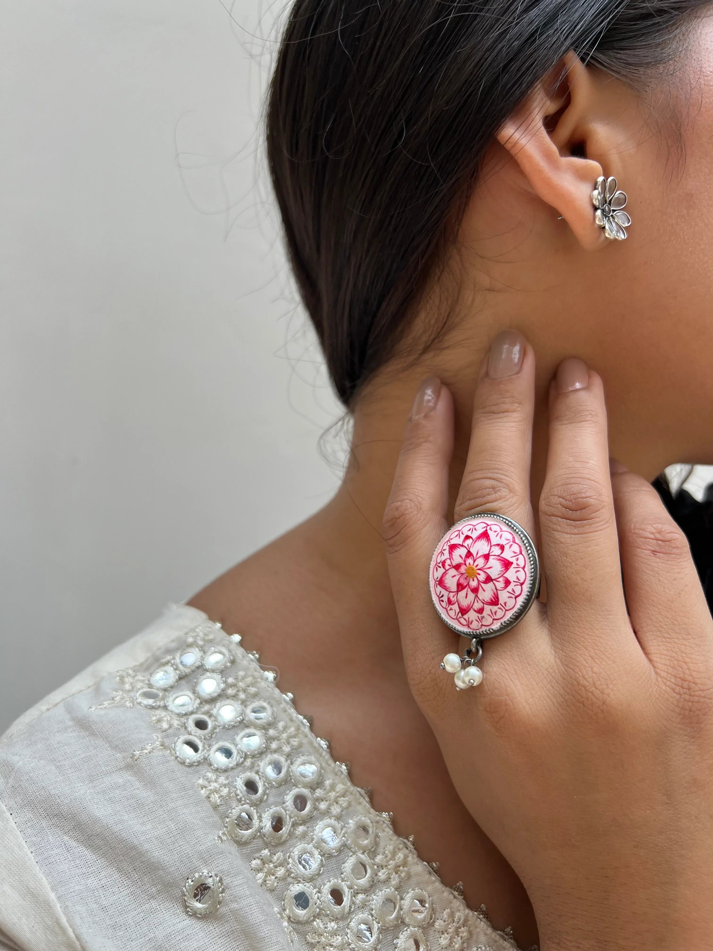 Vanya - Jhaanjhariya