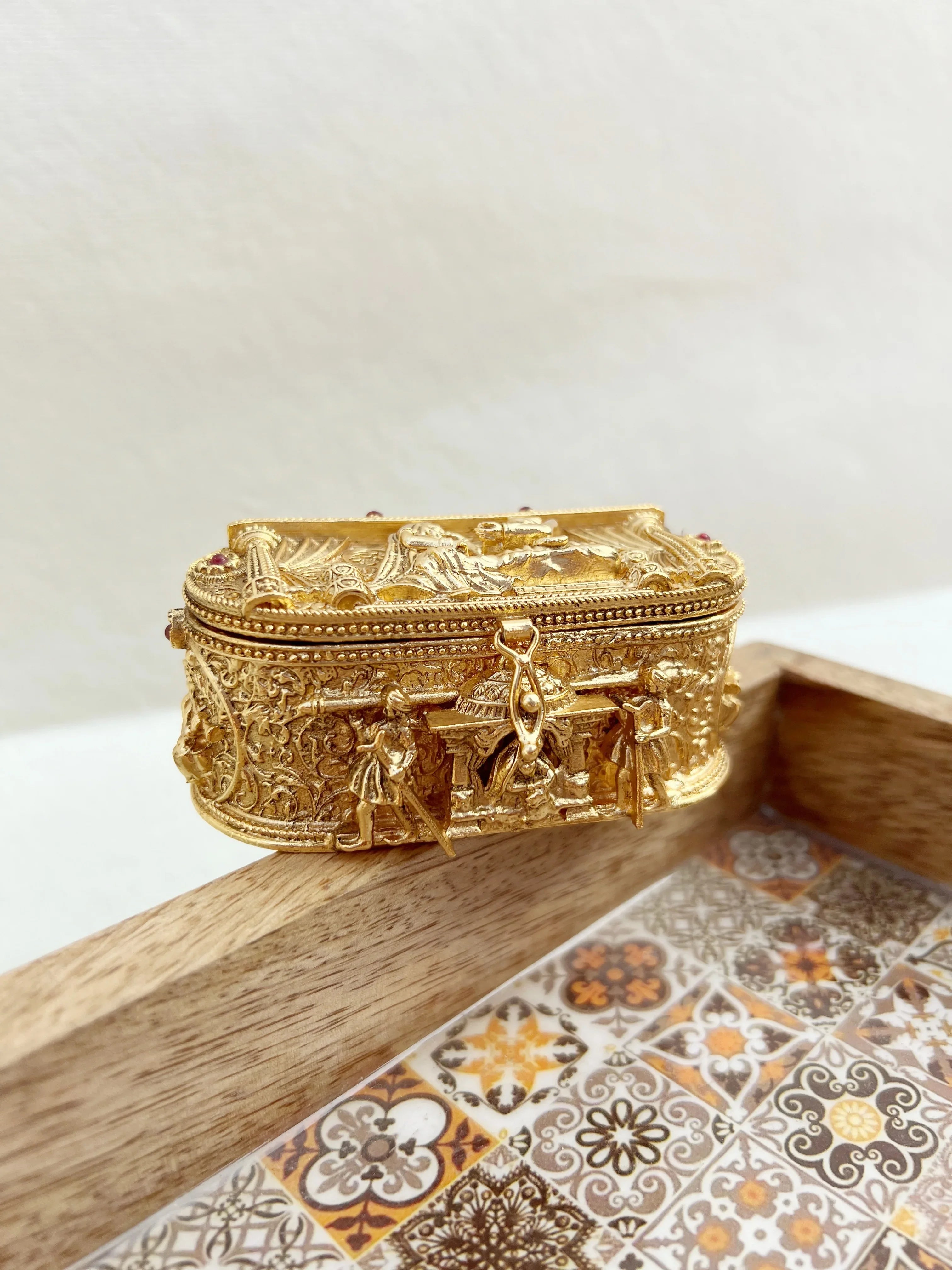 Palki Kumkum-Box - Jhaanjhariya