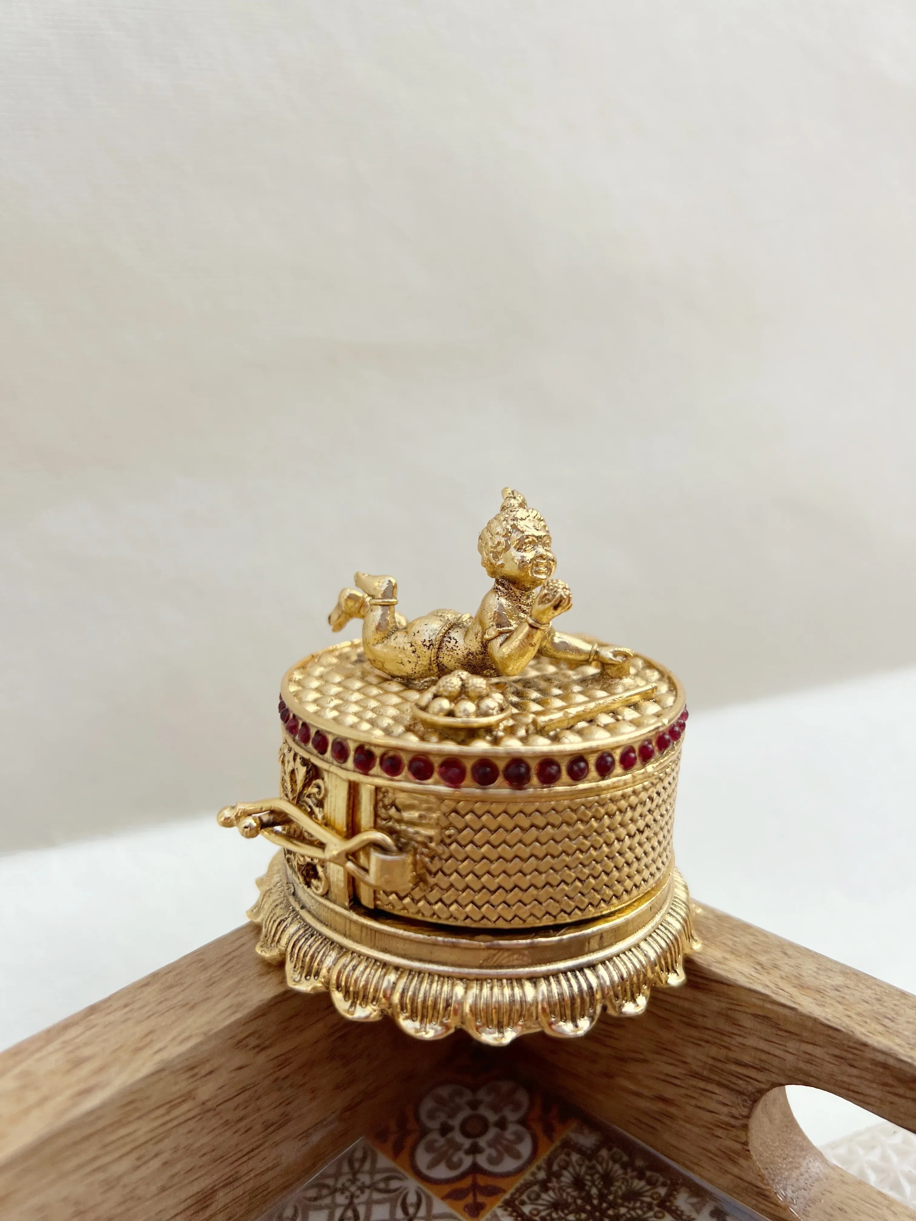 Kanha Kumkum-Box - Jhaanjhariya
