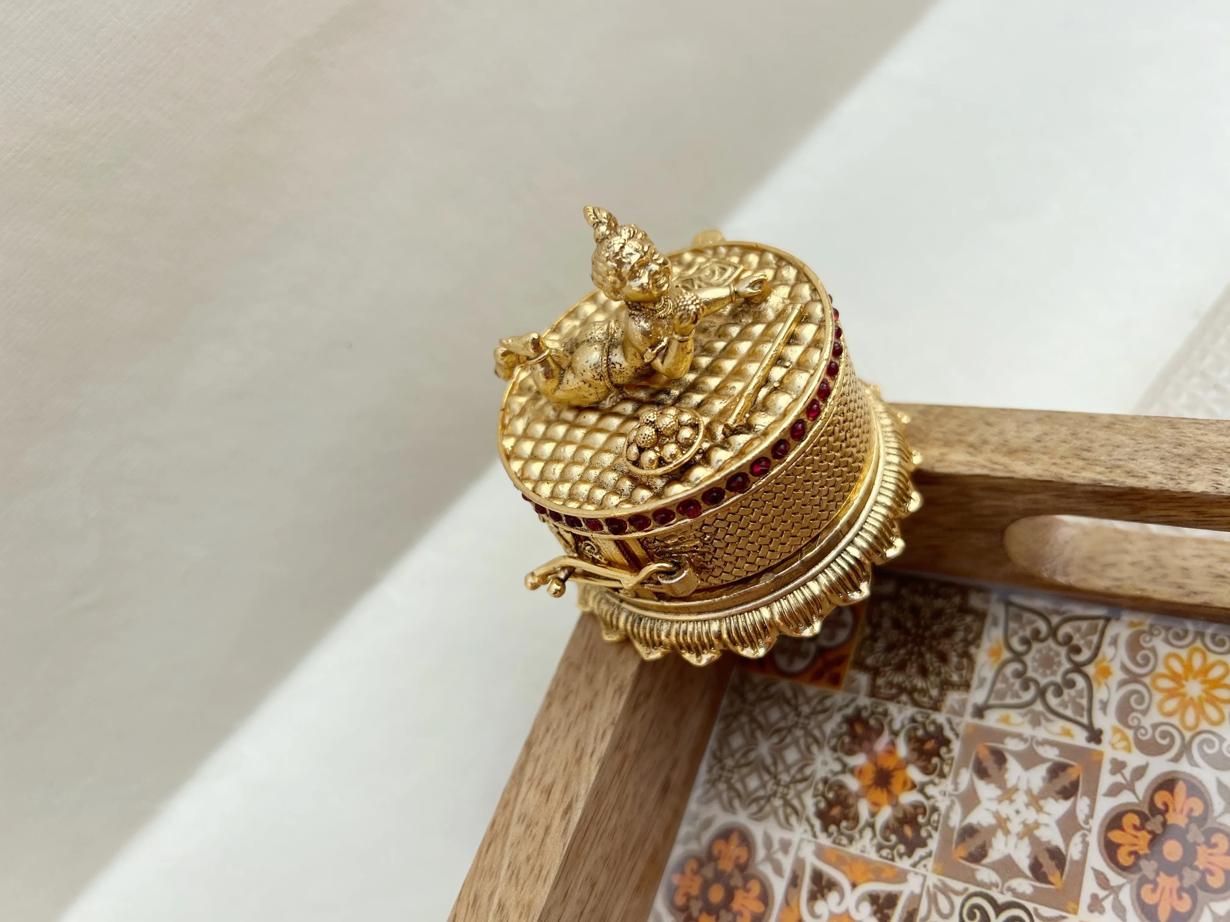 Kanha Kumkum-Box - Jhaanjhariya