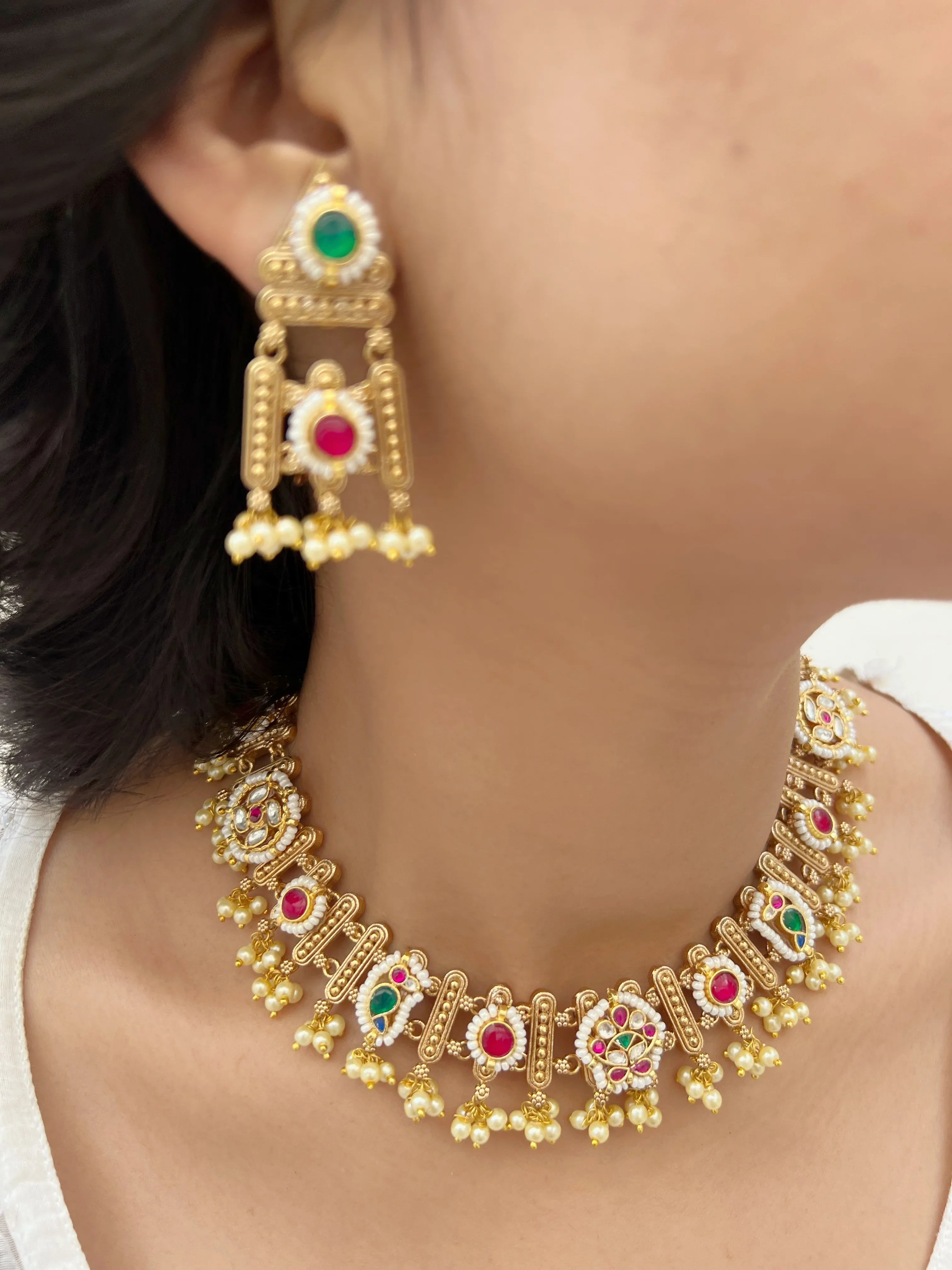 Riwaayat Necklace - Jhaanjhariya
