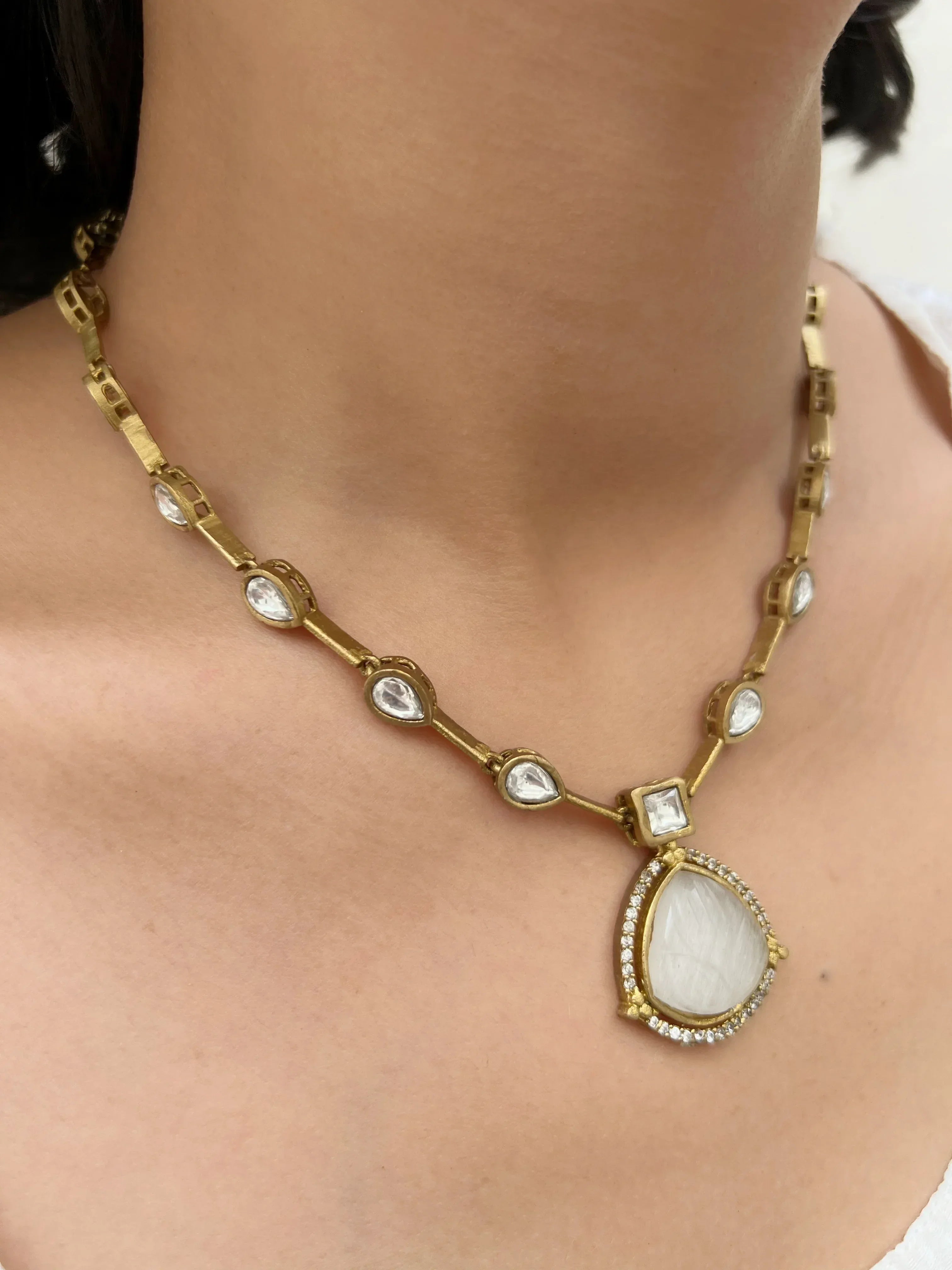 Amara Zari Necklace - Jhaanjhariya