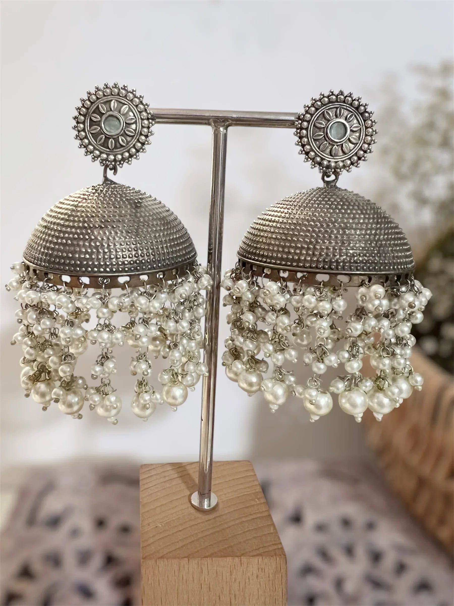 Moonlit Metal Jhumka - Jhaanjhariya