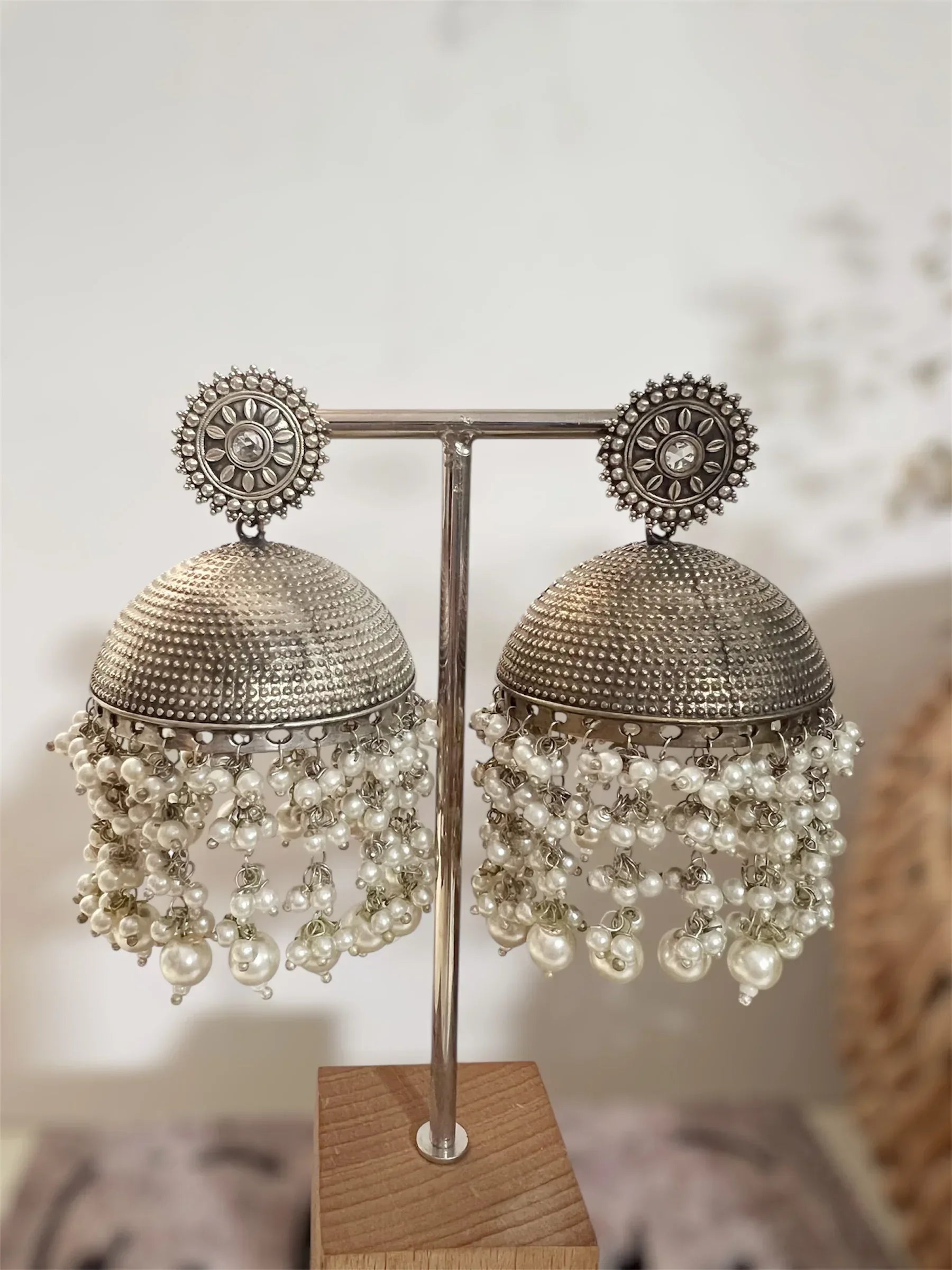 Moonlit Metal Jhumka - Jhaanjhariya