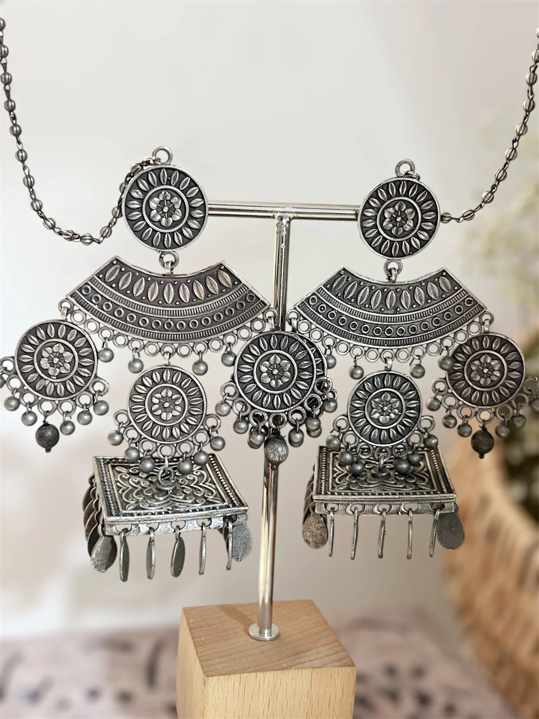 Tarnish Kaan Chain Jhumka - Jhaanjhariya