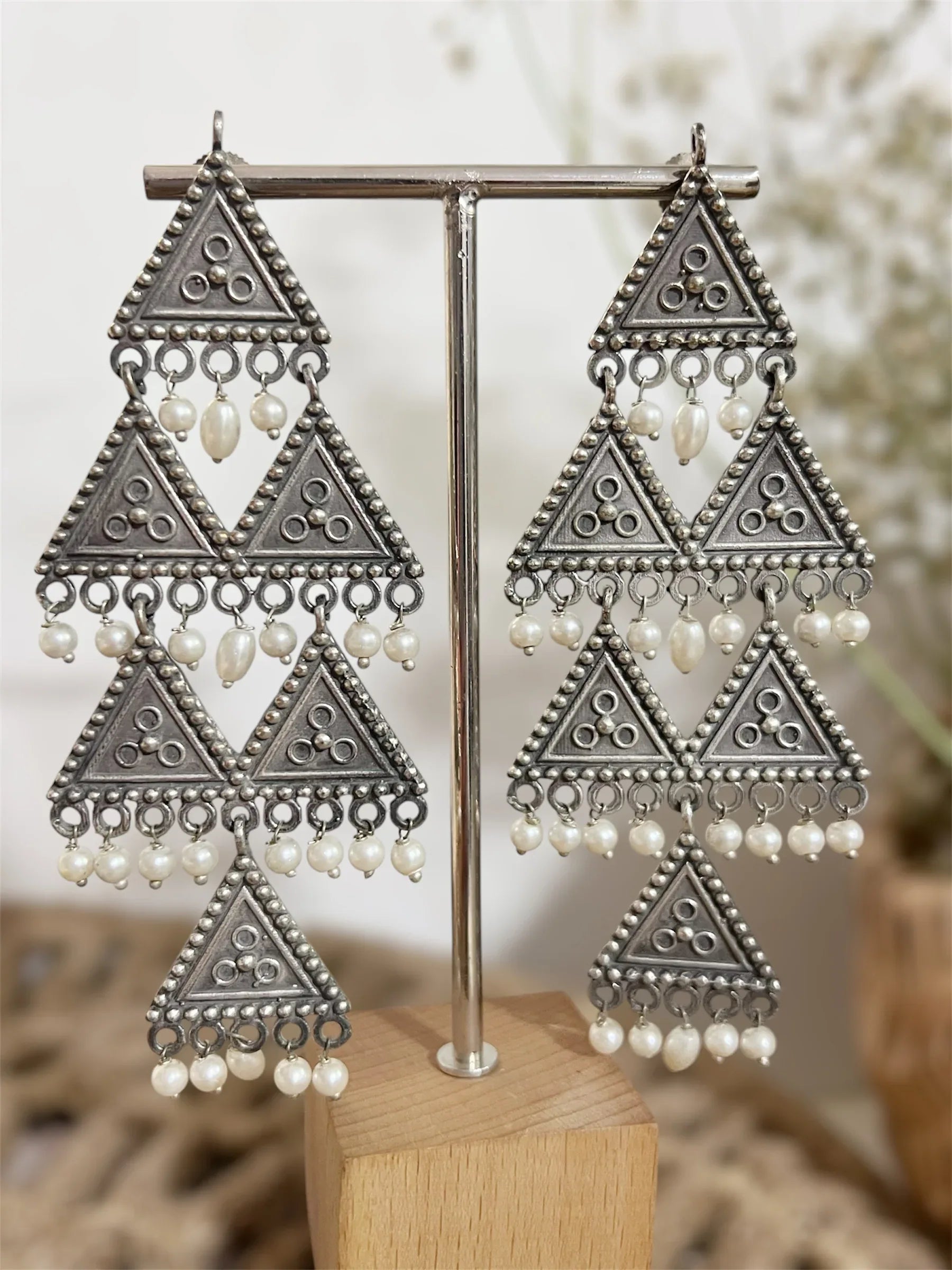 Oxide Aura Earring - Jhaanjhariya