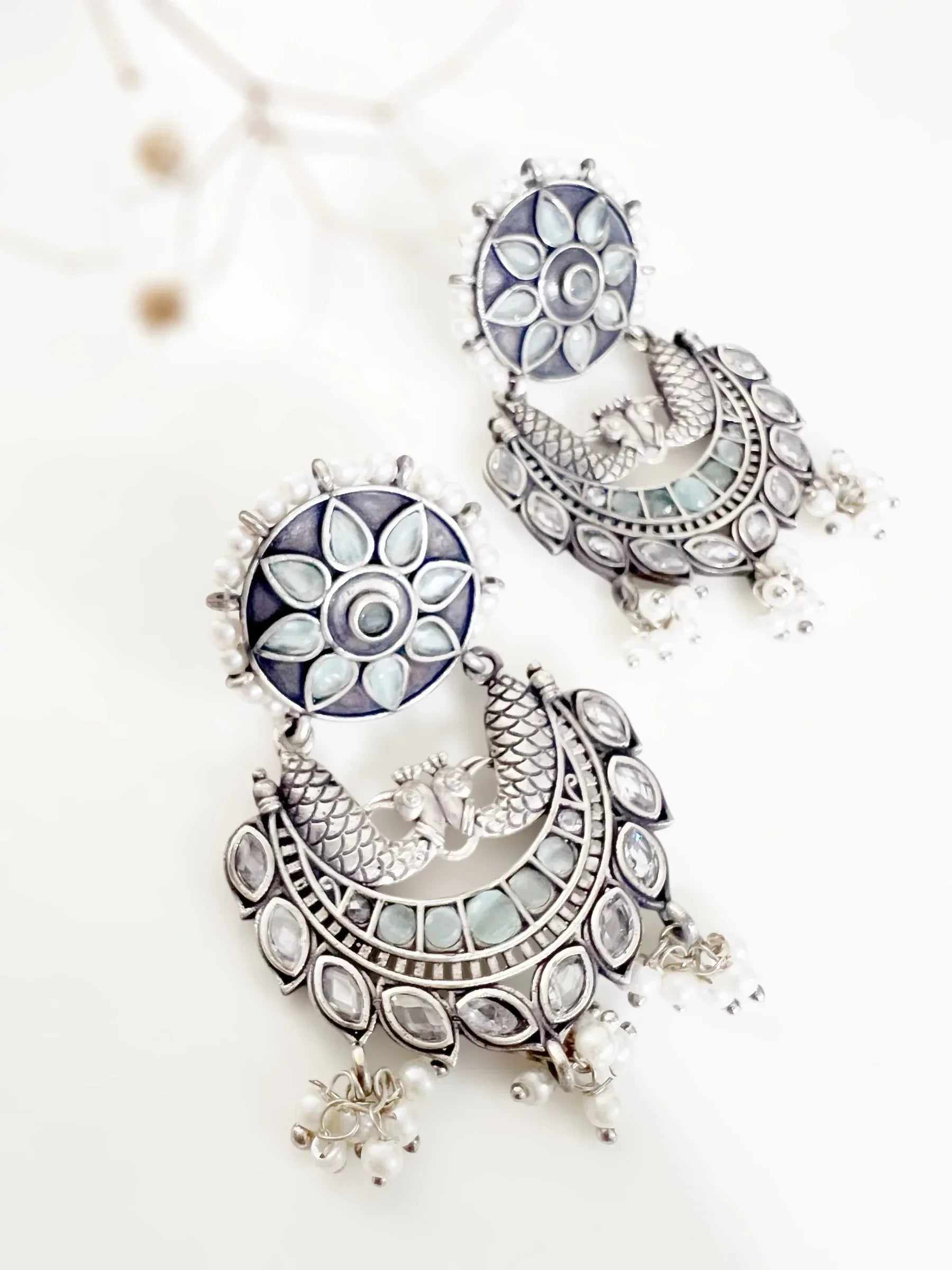 Mist & Metal Earring - Jhaanjhariya