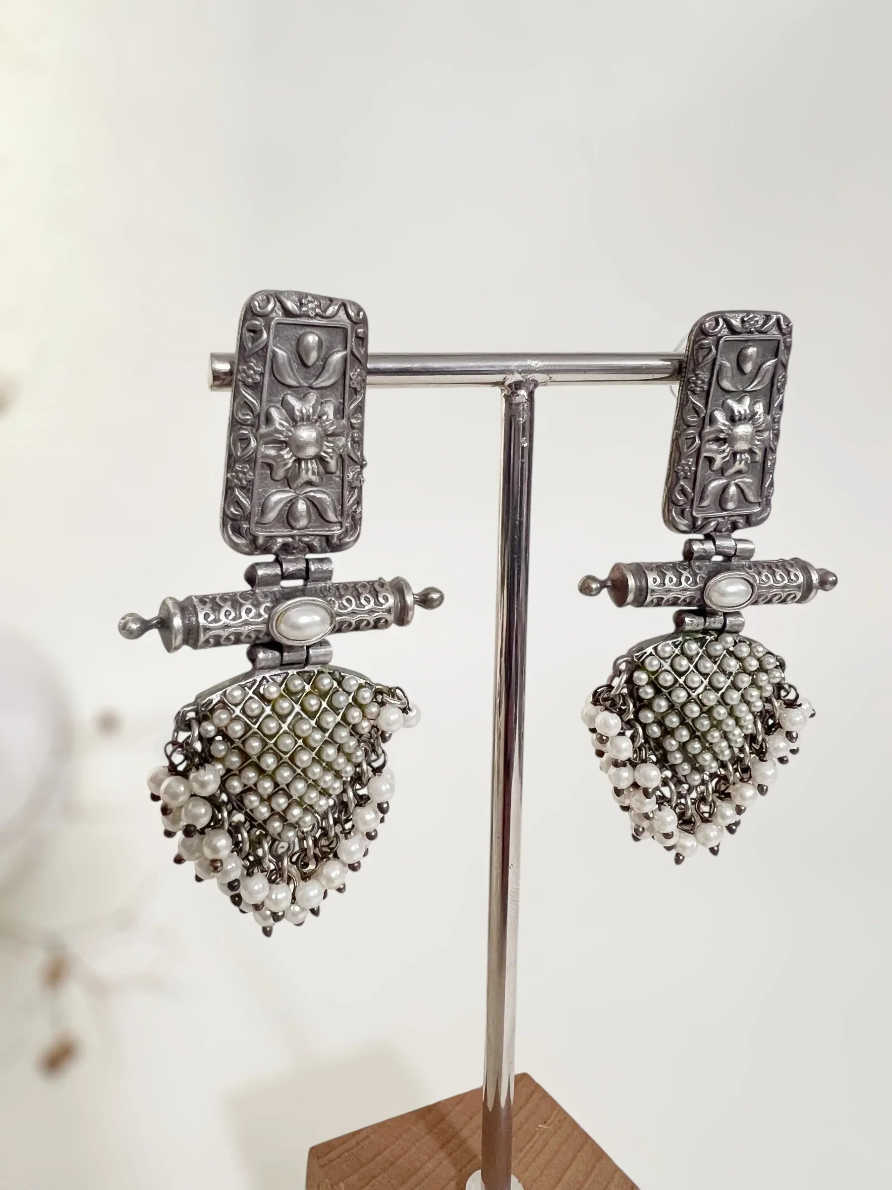 Starlight Halo Earring - Jhaanjhariya