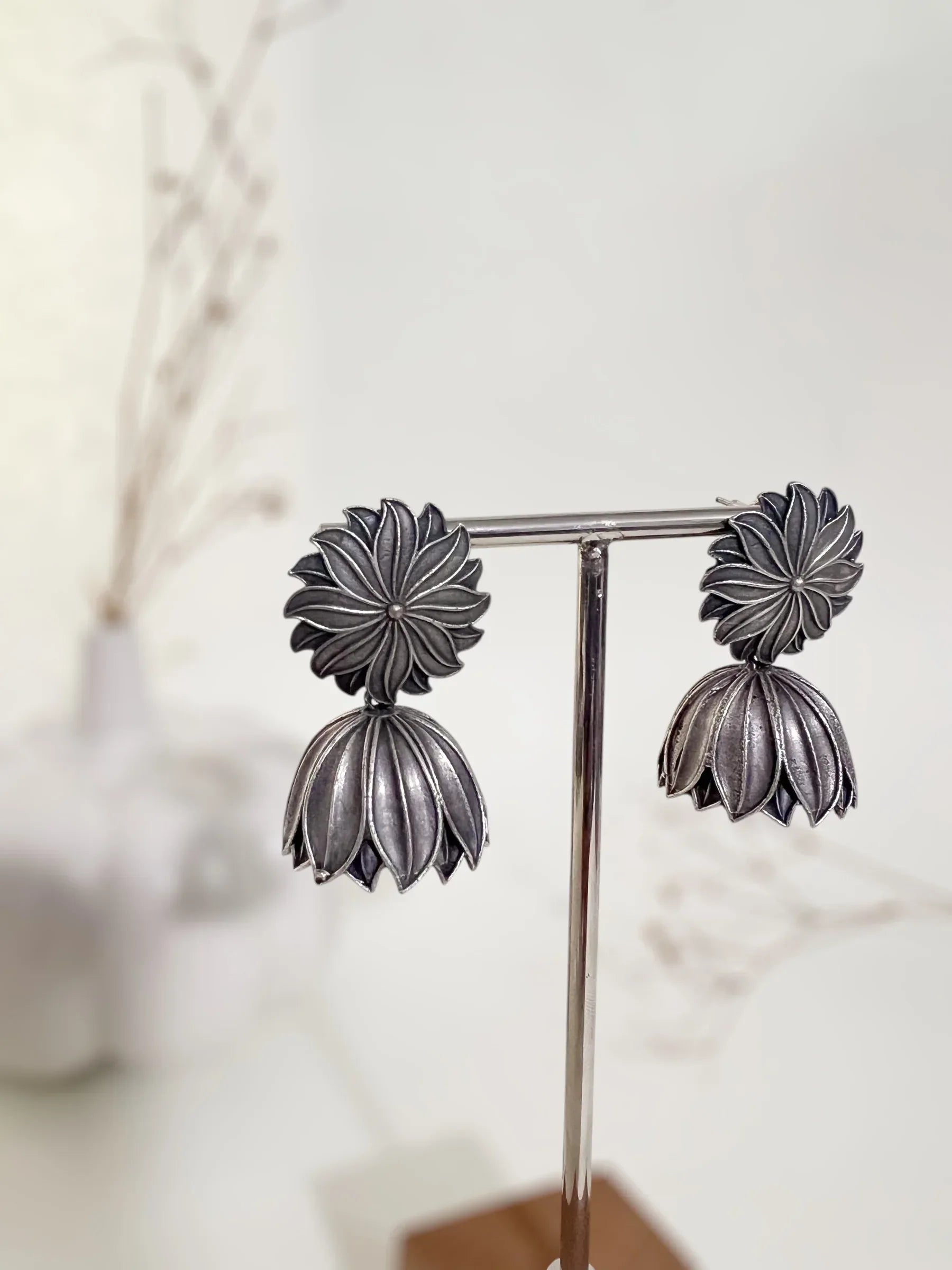 Celestial Loop Jhumka - Jhaanjhariya