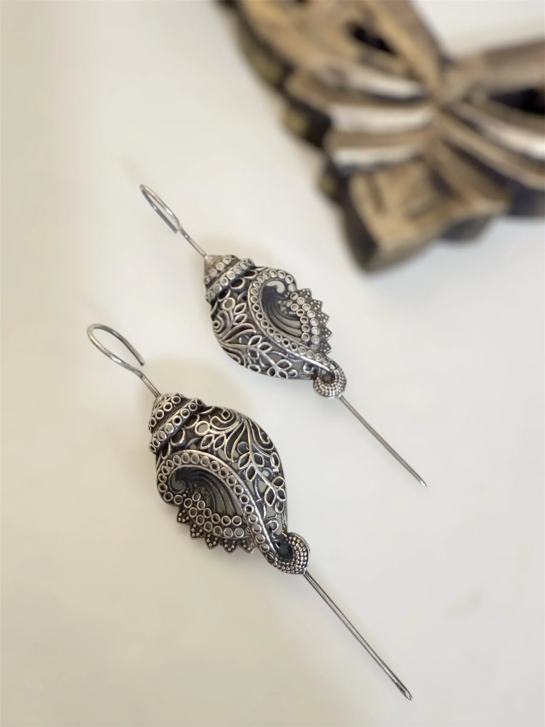 Shankh Chandi Sui (SET OF TWO) - Jhaanjhariya