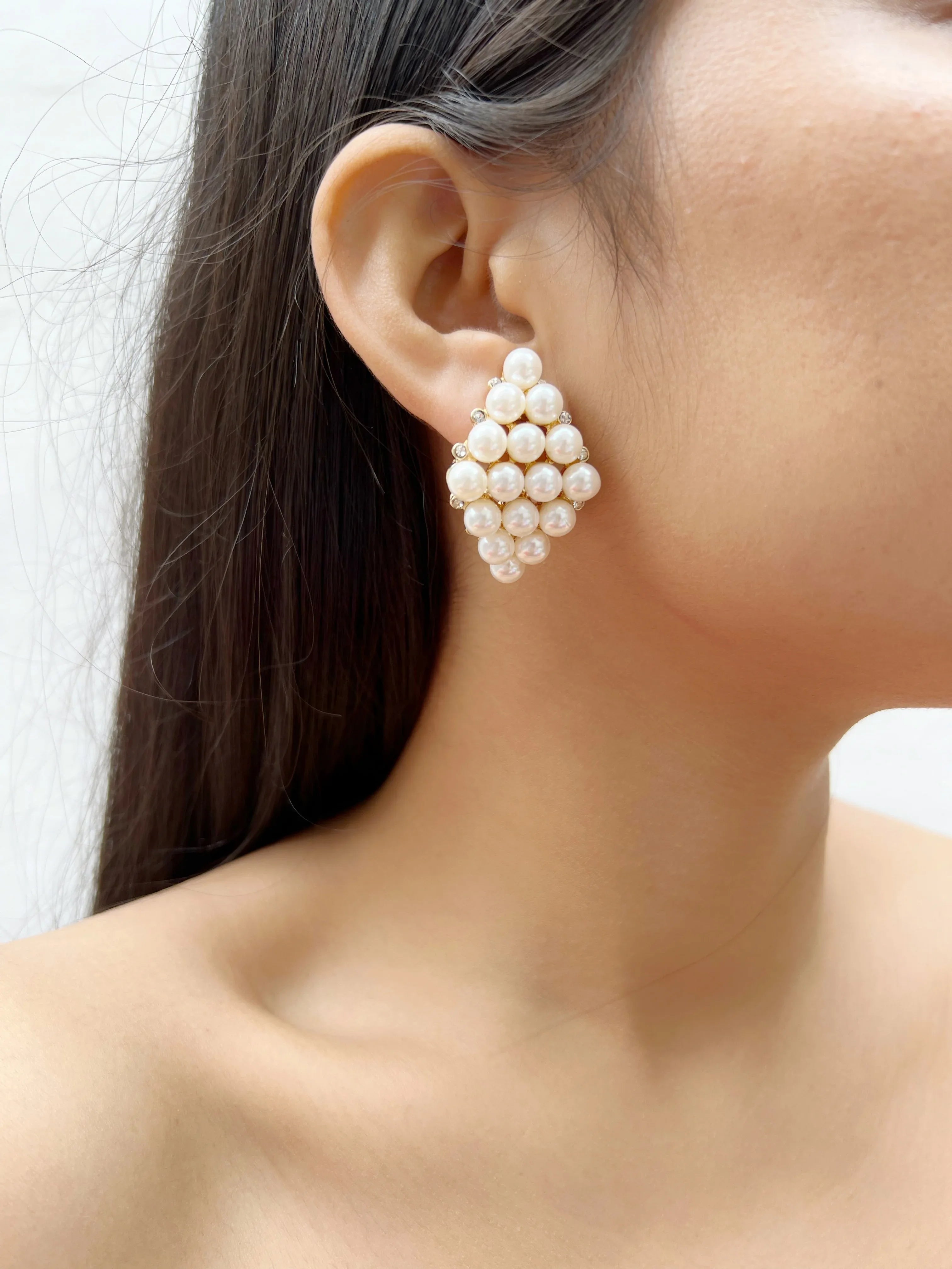 Autumn Pearl Studs - Jhaanjhariya