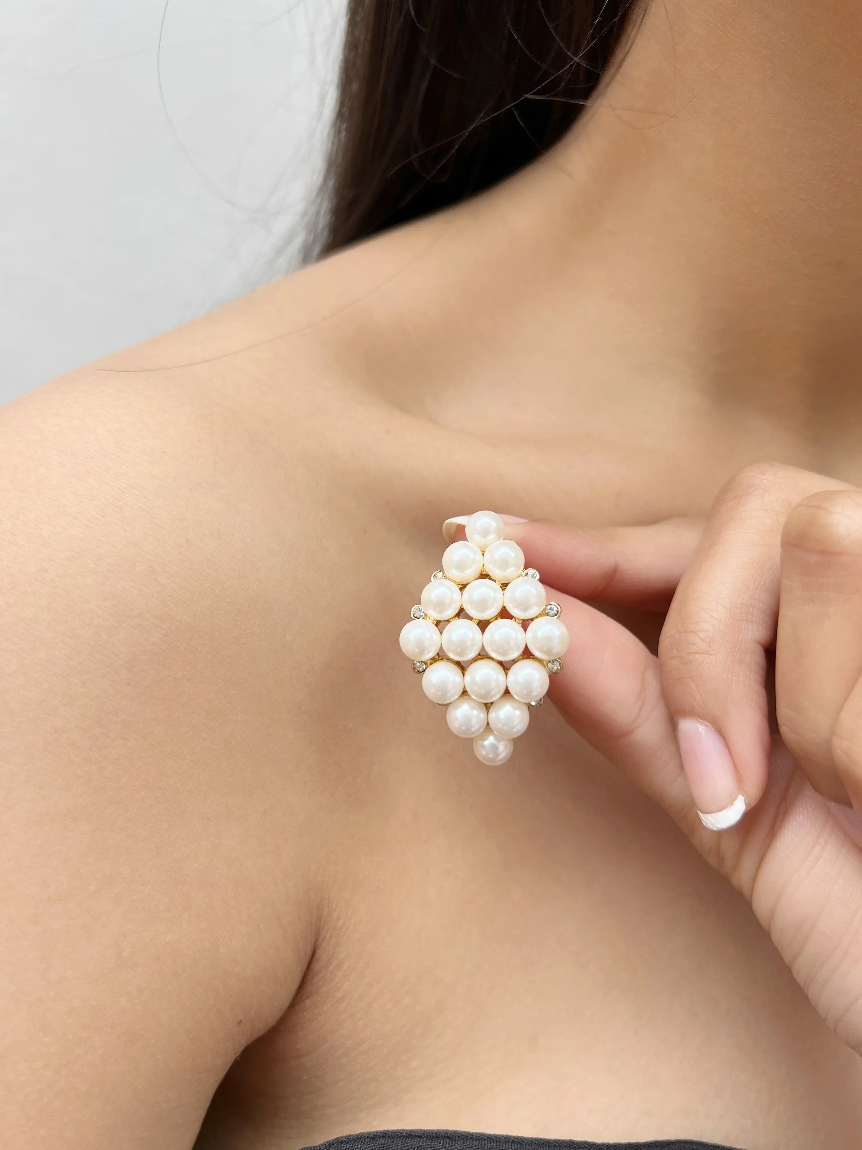 Autumn Pearl Studs - Jhaanjhariya