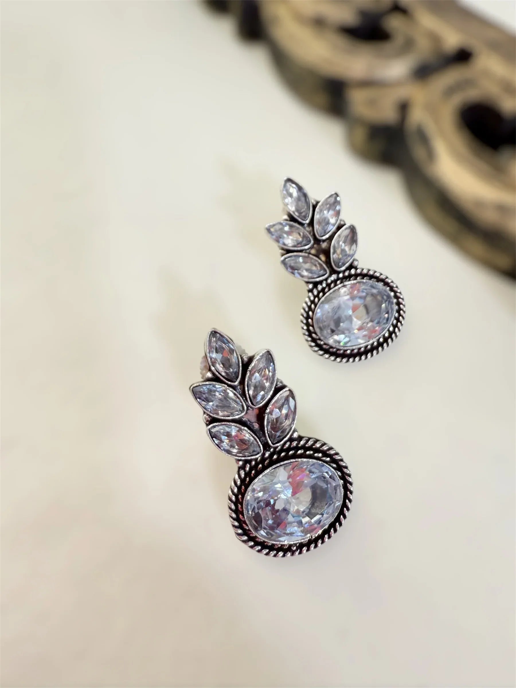 Heera Maya Earrings - Jhaanjhariya