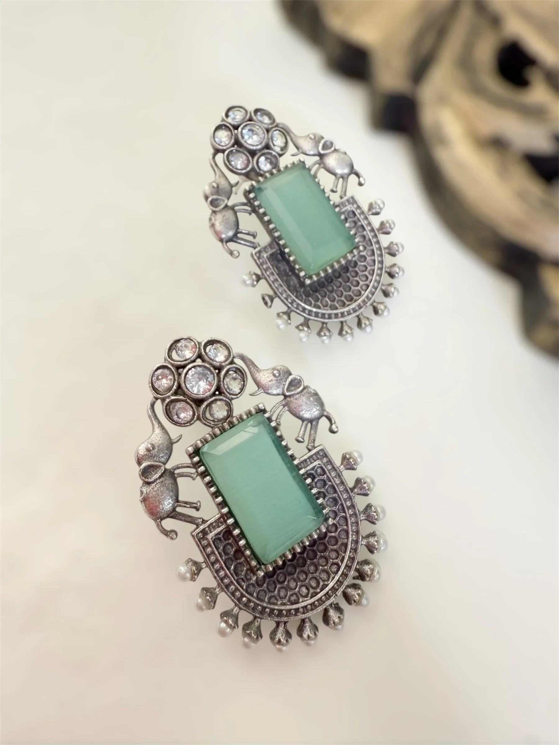 Chamak Patakha Earrings - Jhaanjhariya