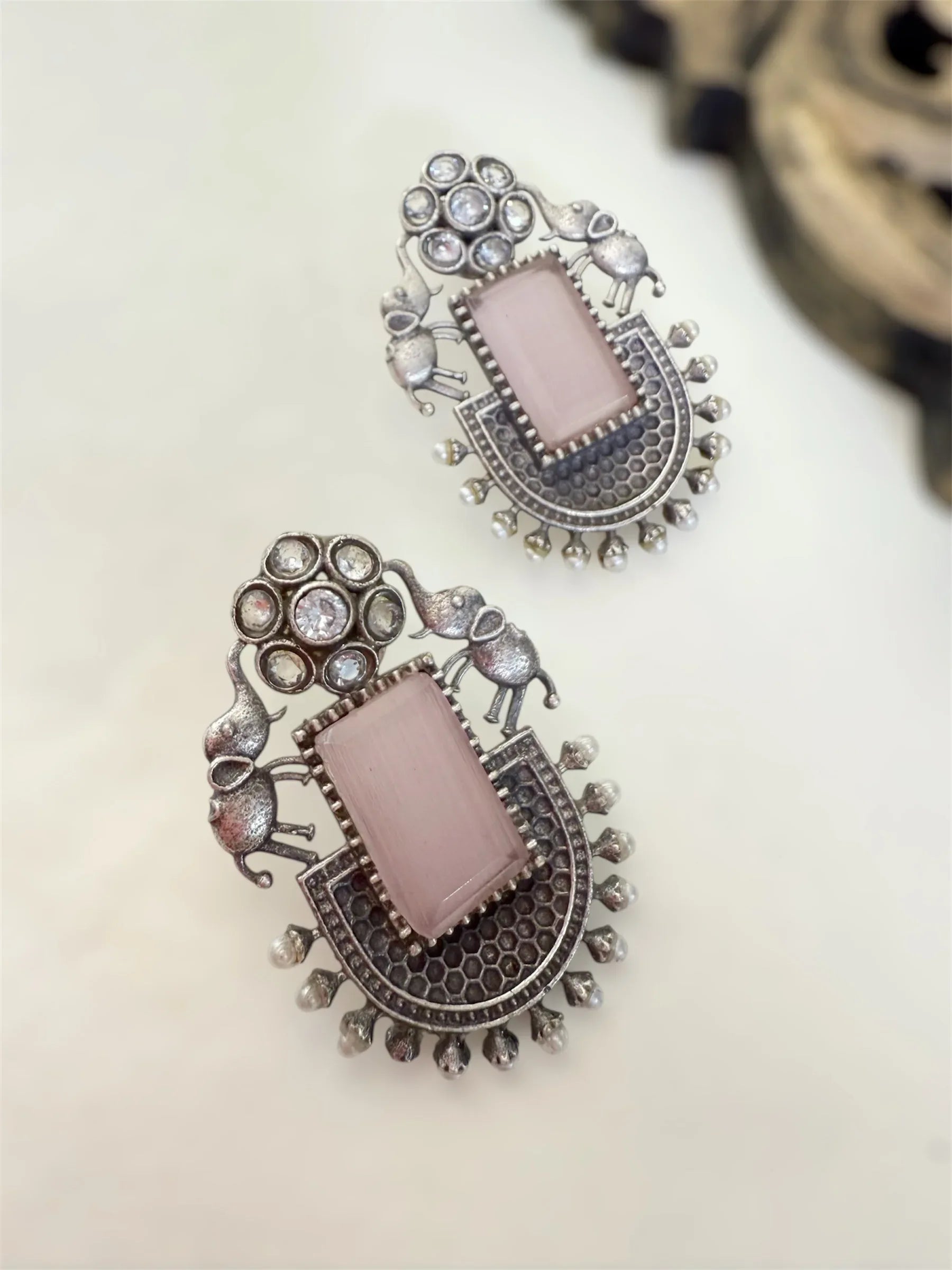 Chamak Patakha Earrings - Jhaanjhariya