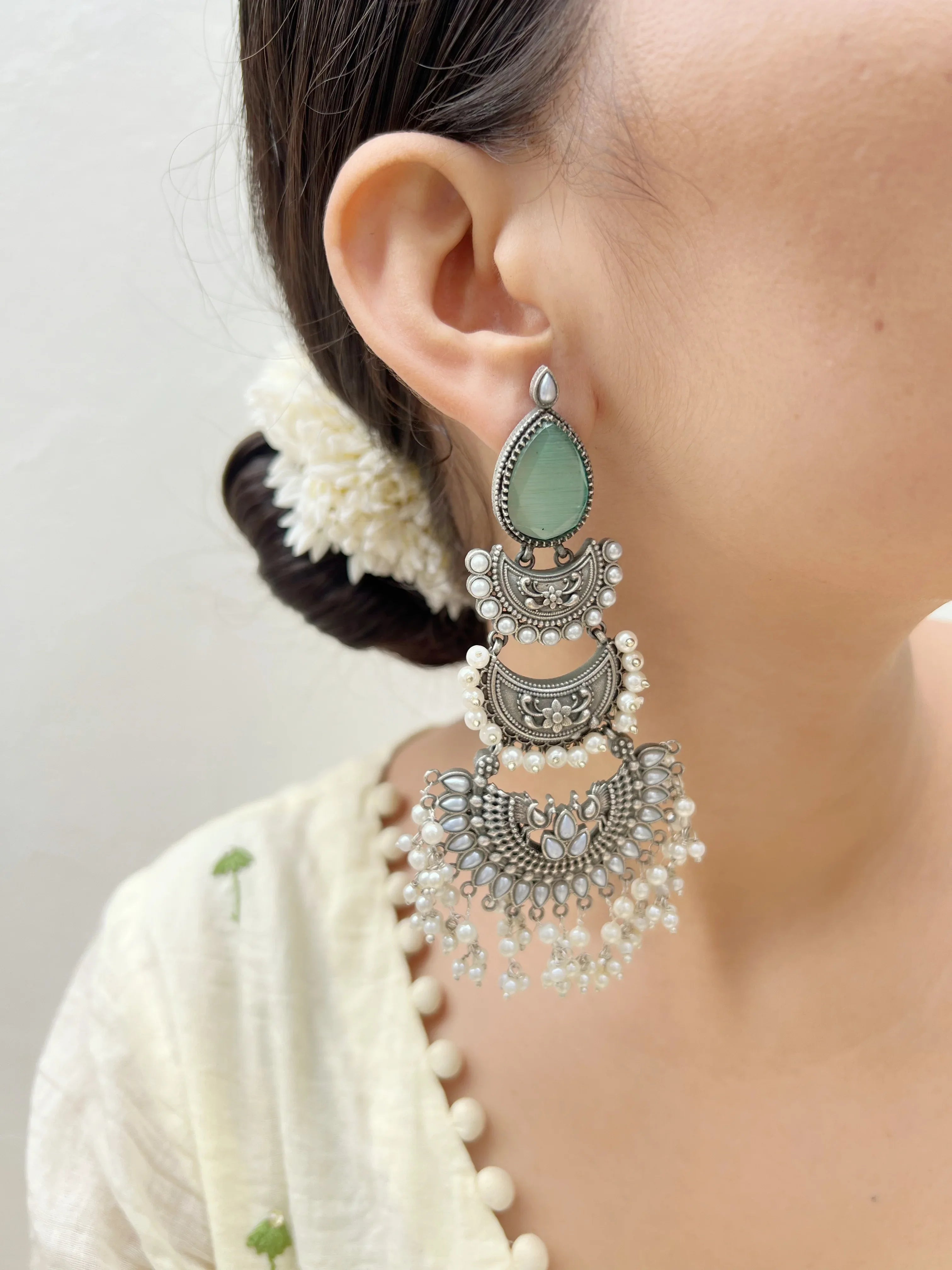 Noor Dazzle Danglers - Jhaanjhariya
