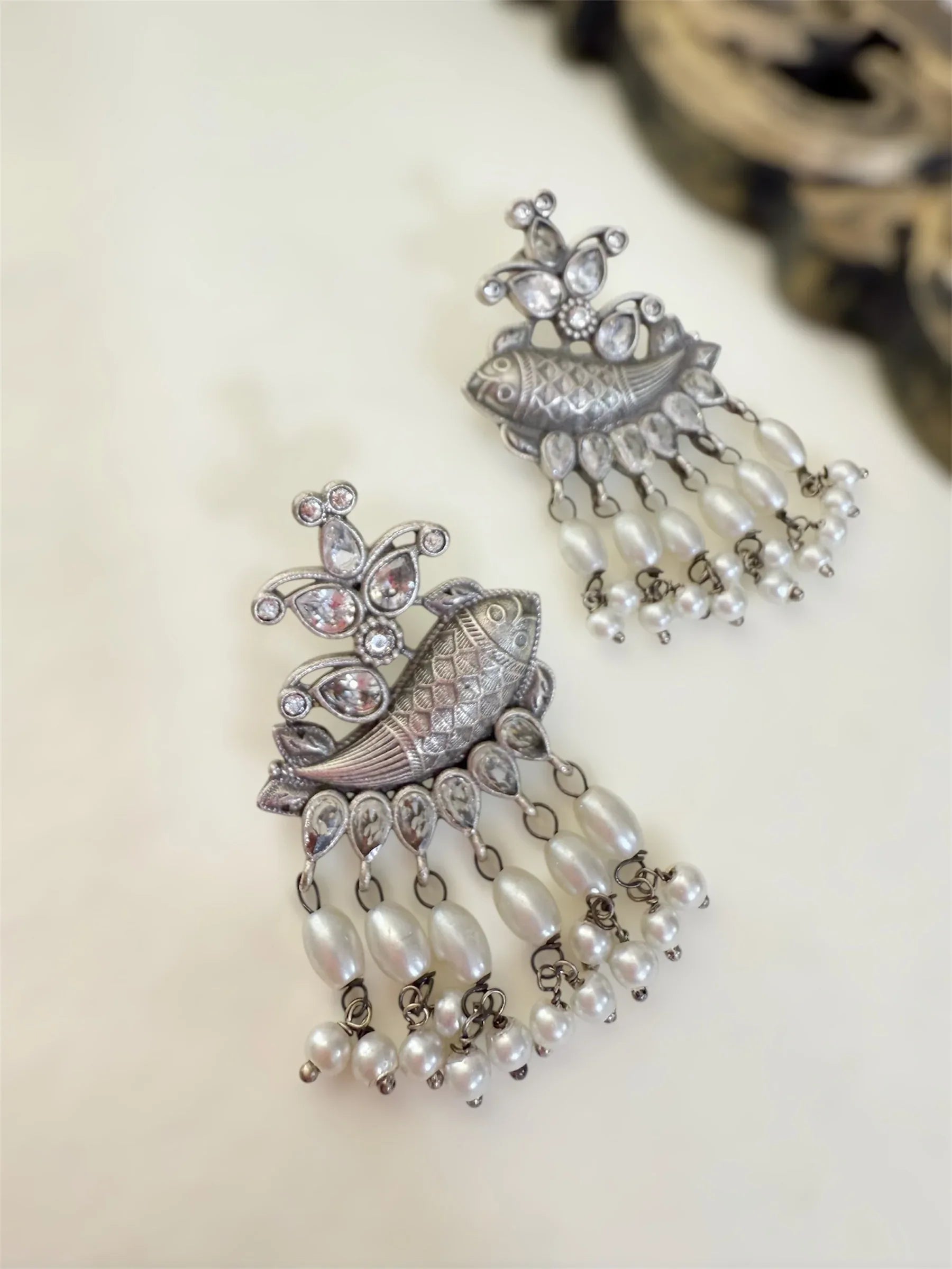 Falak Machli Studs - Jhaanjhariya