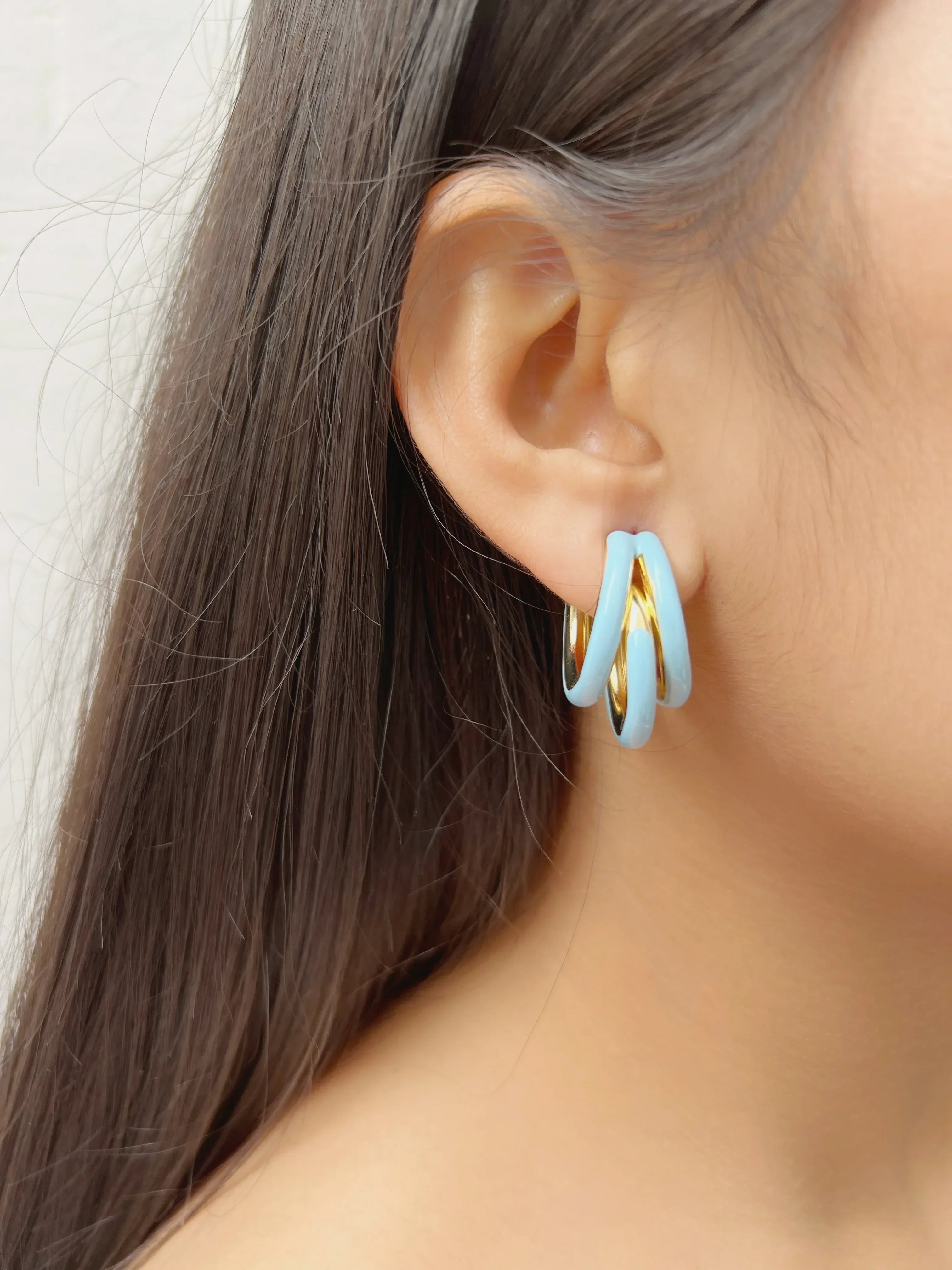Caroline Golden Hoop Earrings - Jhaanjhariya