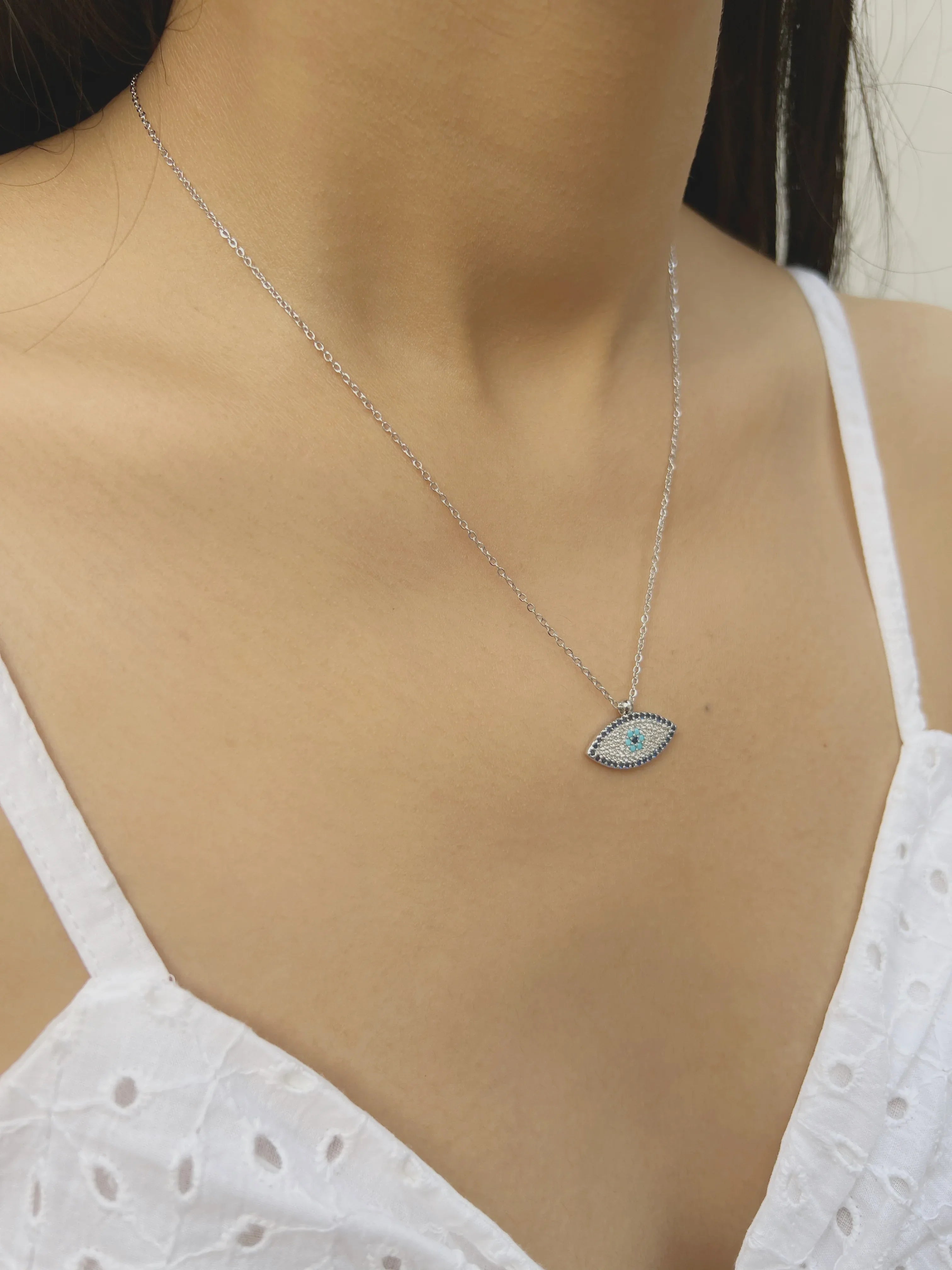 Evil Eye Charm Pendant Necklace - Jhaanjhariya