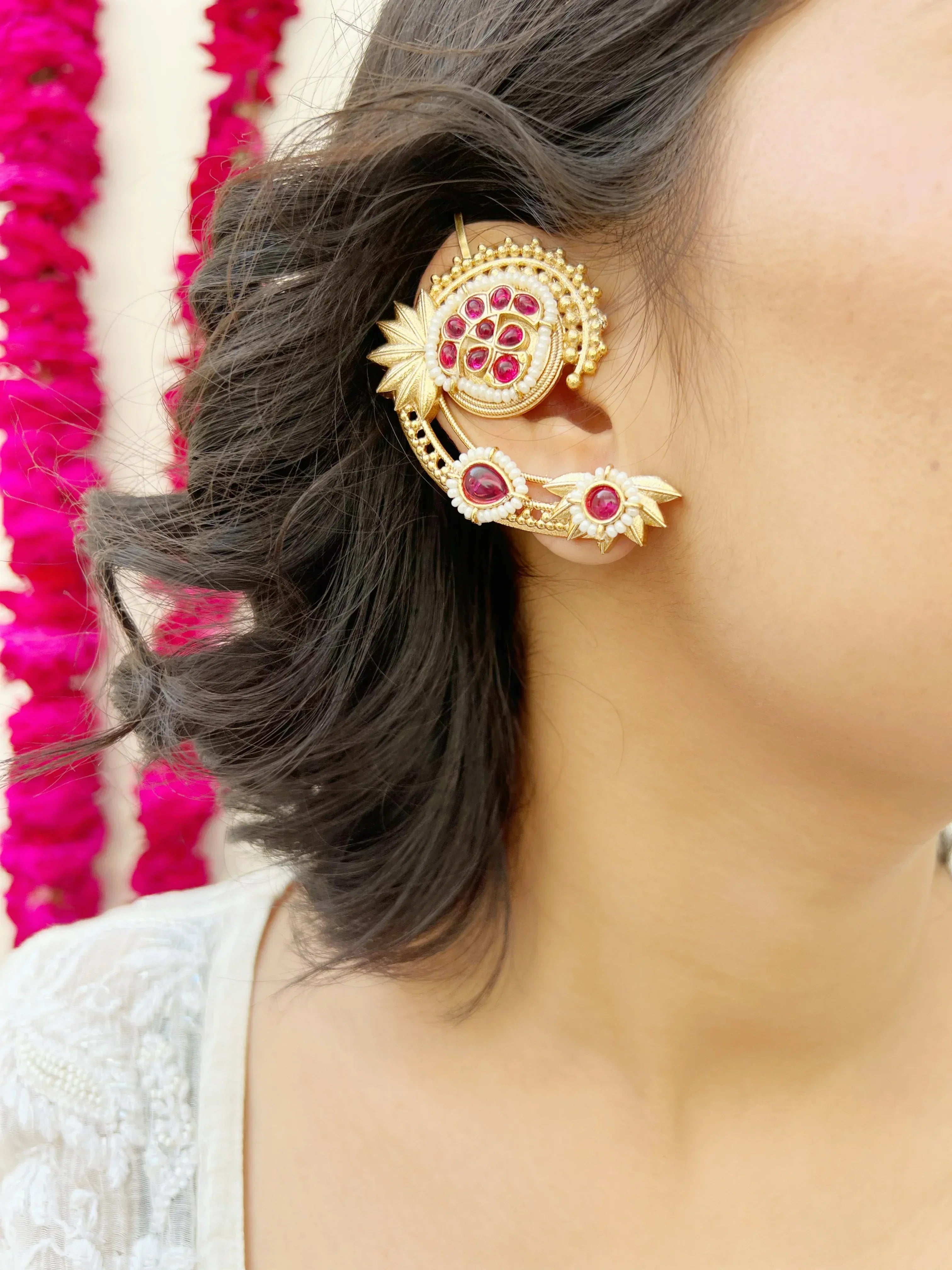 Moonveena Golden Earcuffs (SET OF TWO) - Jhaanjhariya