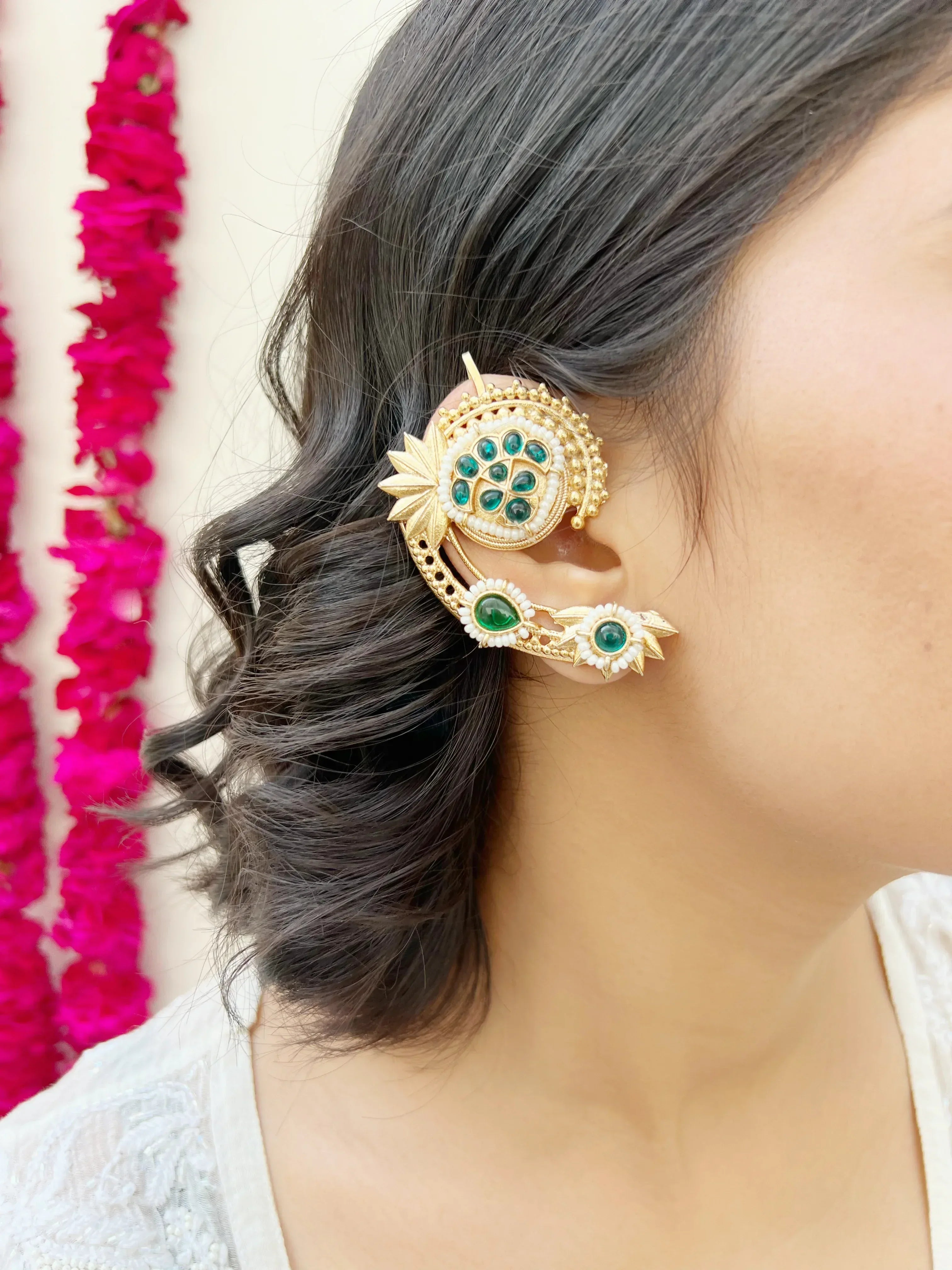 Moonveena Golden Earcuffs (SET OF TWO) - Jhaanjhariya