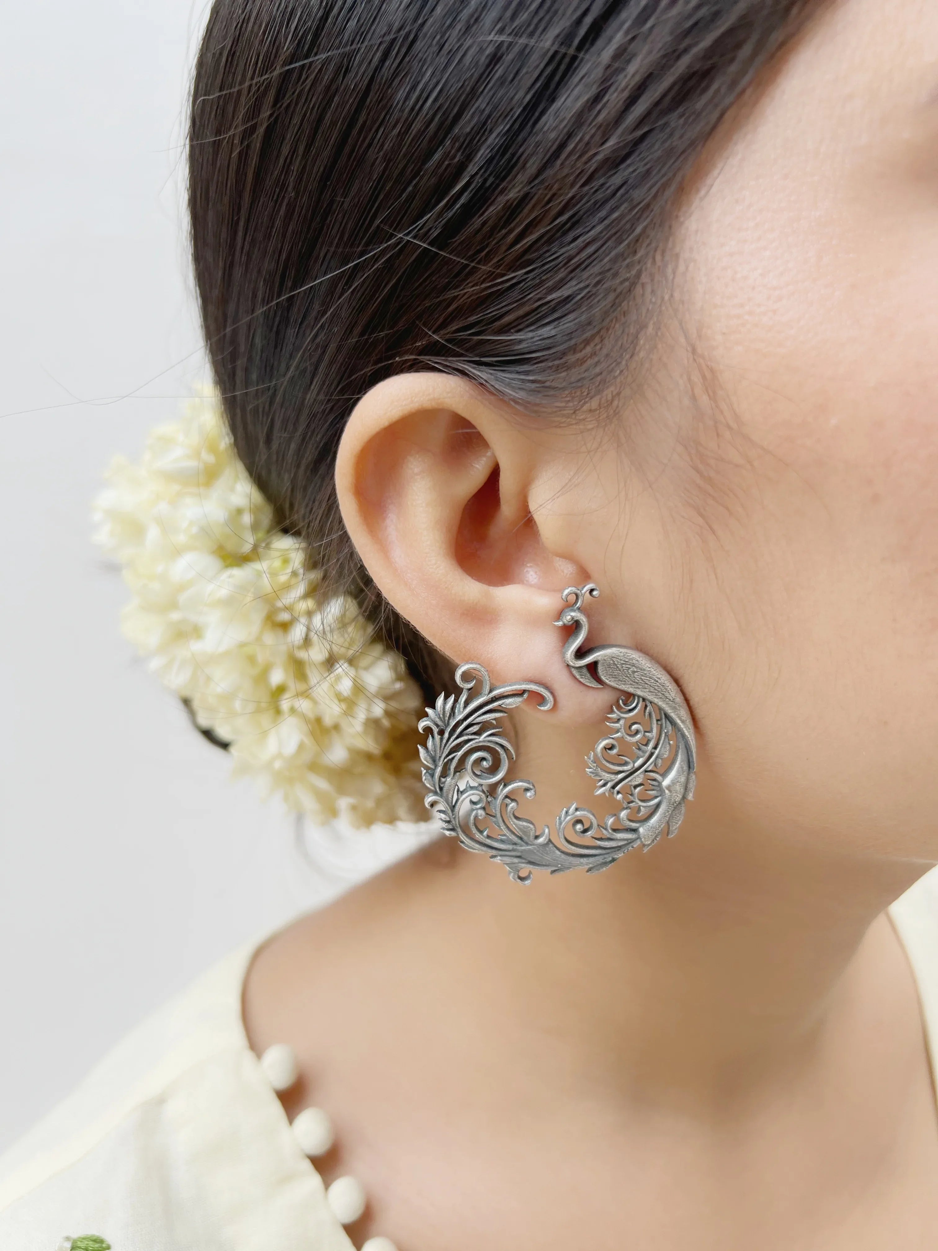 Akshara - Jhaanjhariya