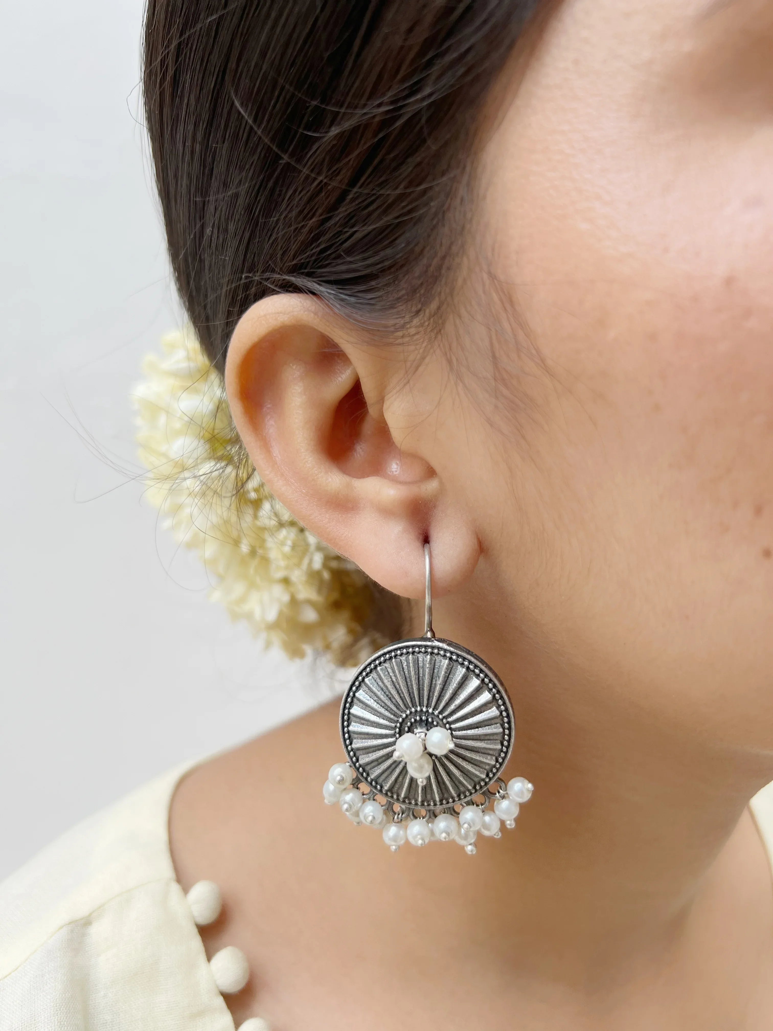 Alisha - Jhaanjhariya