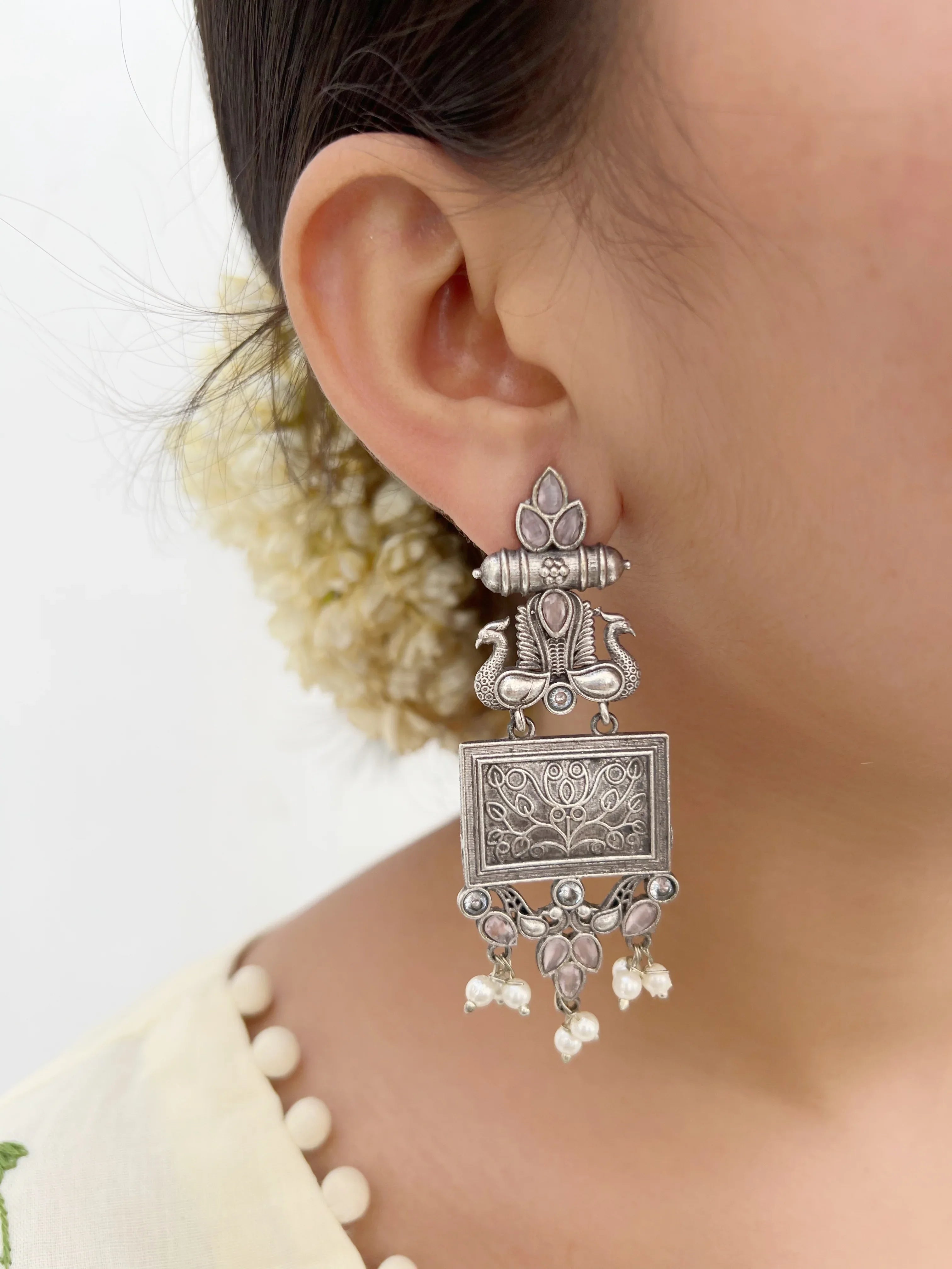 Shreya - Jhaanjhariya