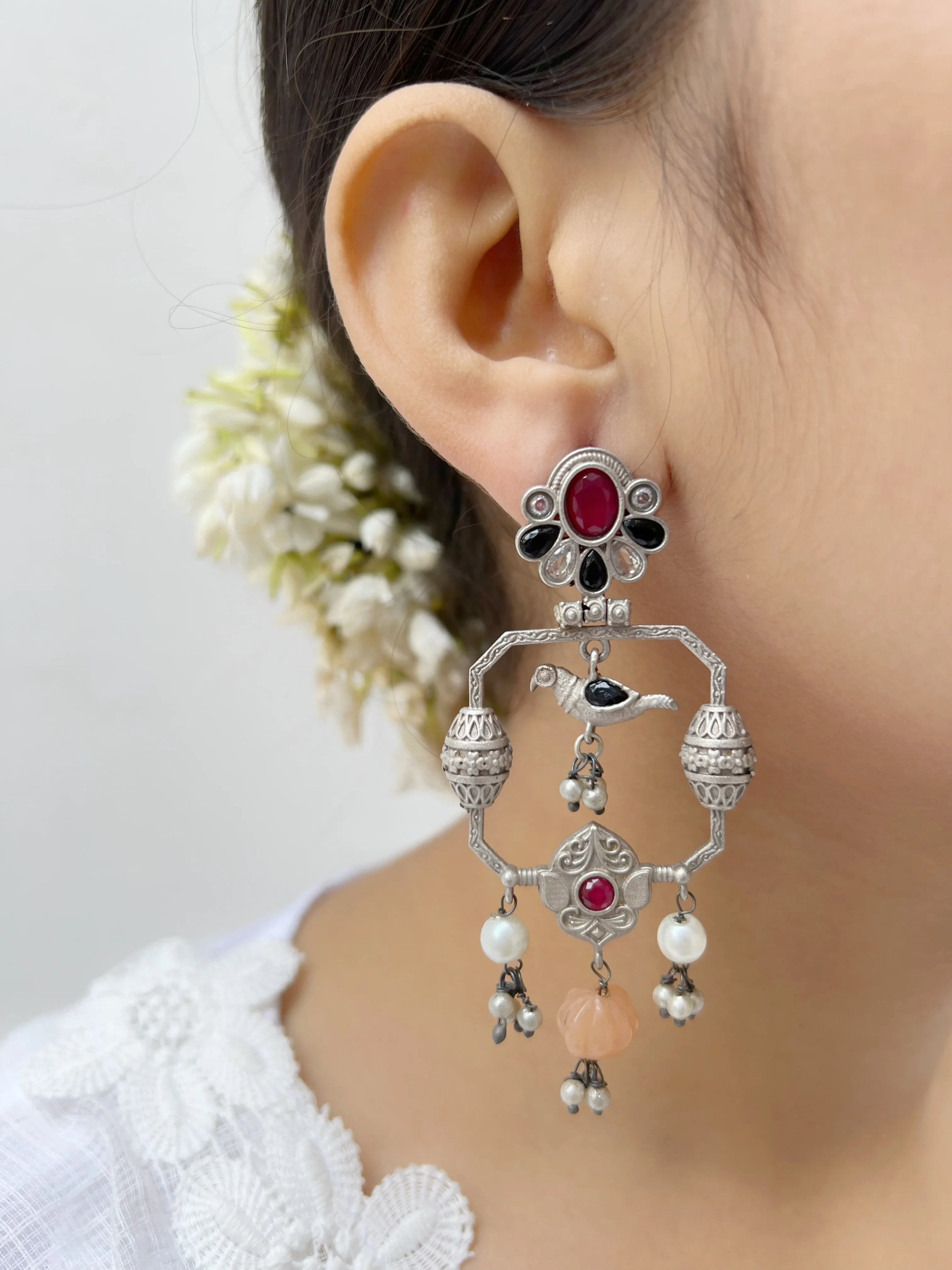 Nitika Danglers - Jhaanjhariya