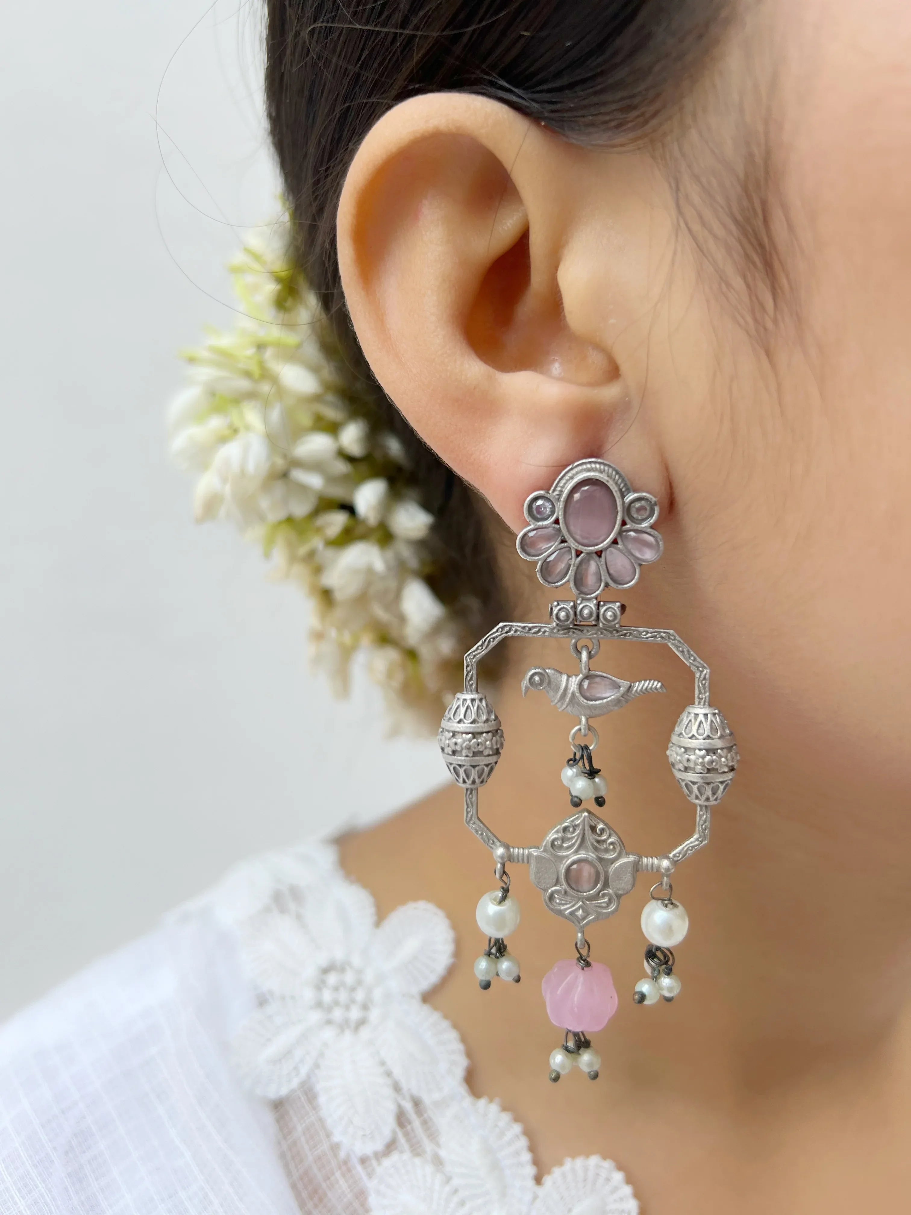 Nitika Danglers - Jhaanjhariya
