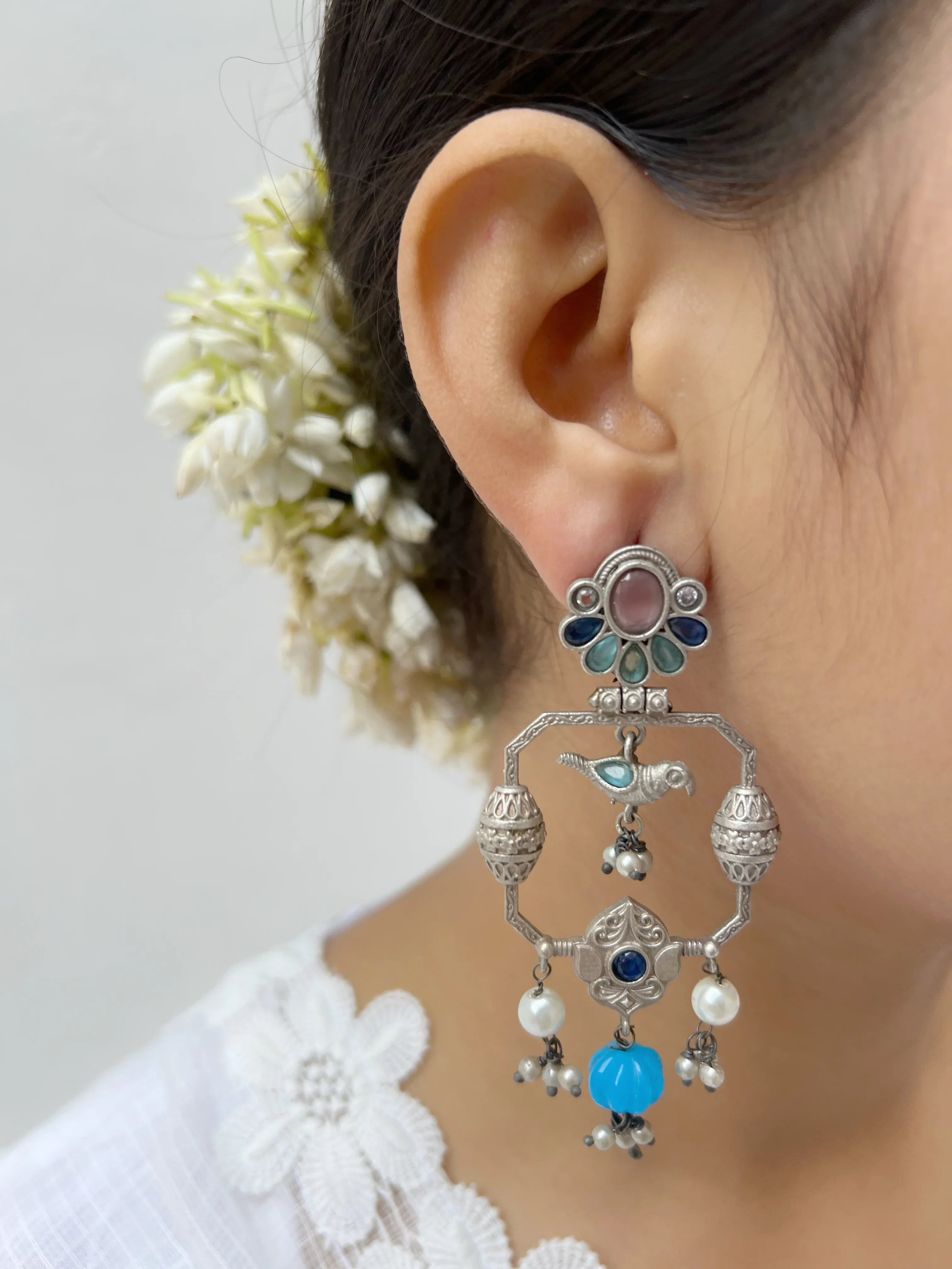 Nitika Danglers - Jhaanjhariya