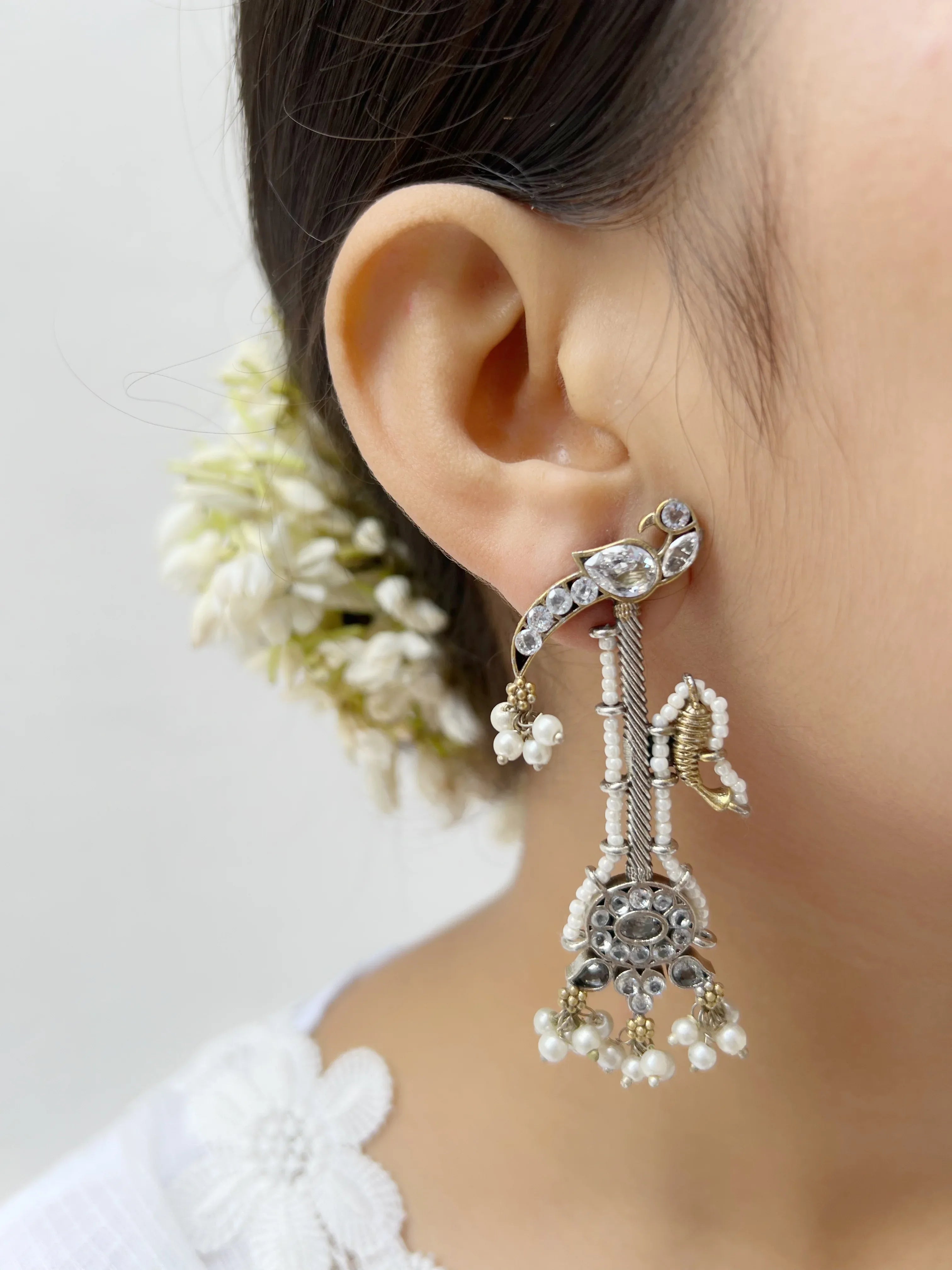 Neema Earrings - Jhaanjhariya
