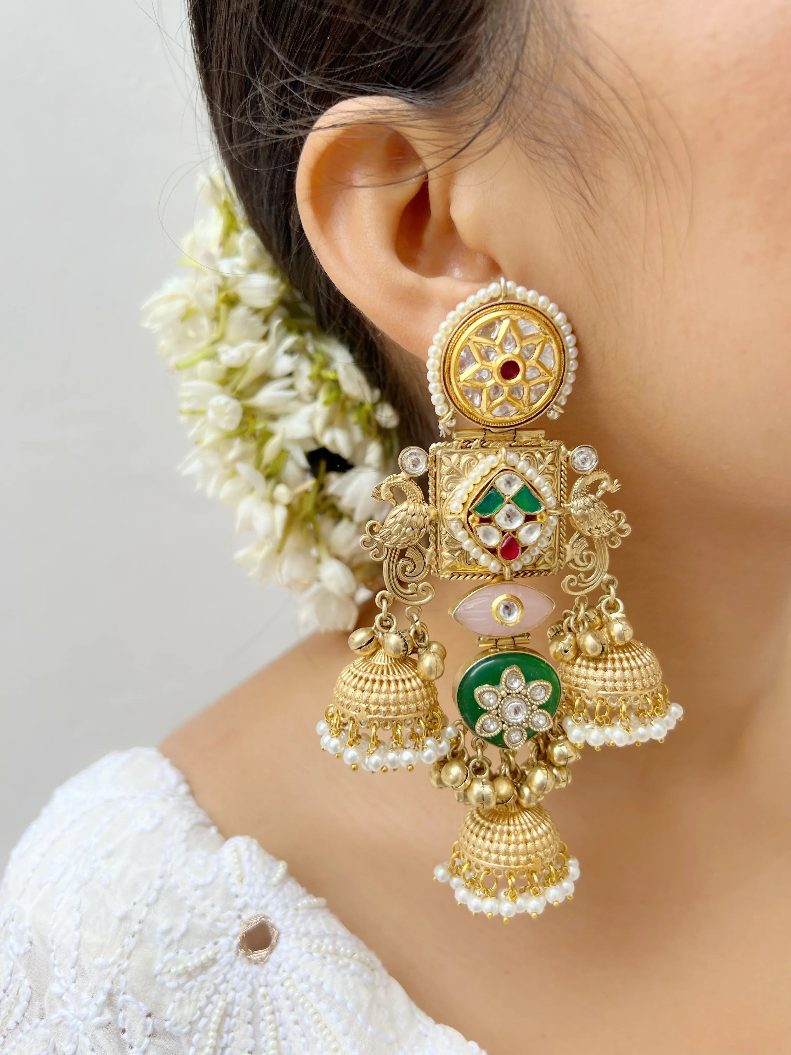 Chan Chan Danglers - Jhaanjhariya