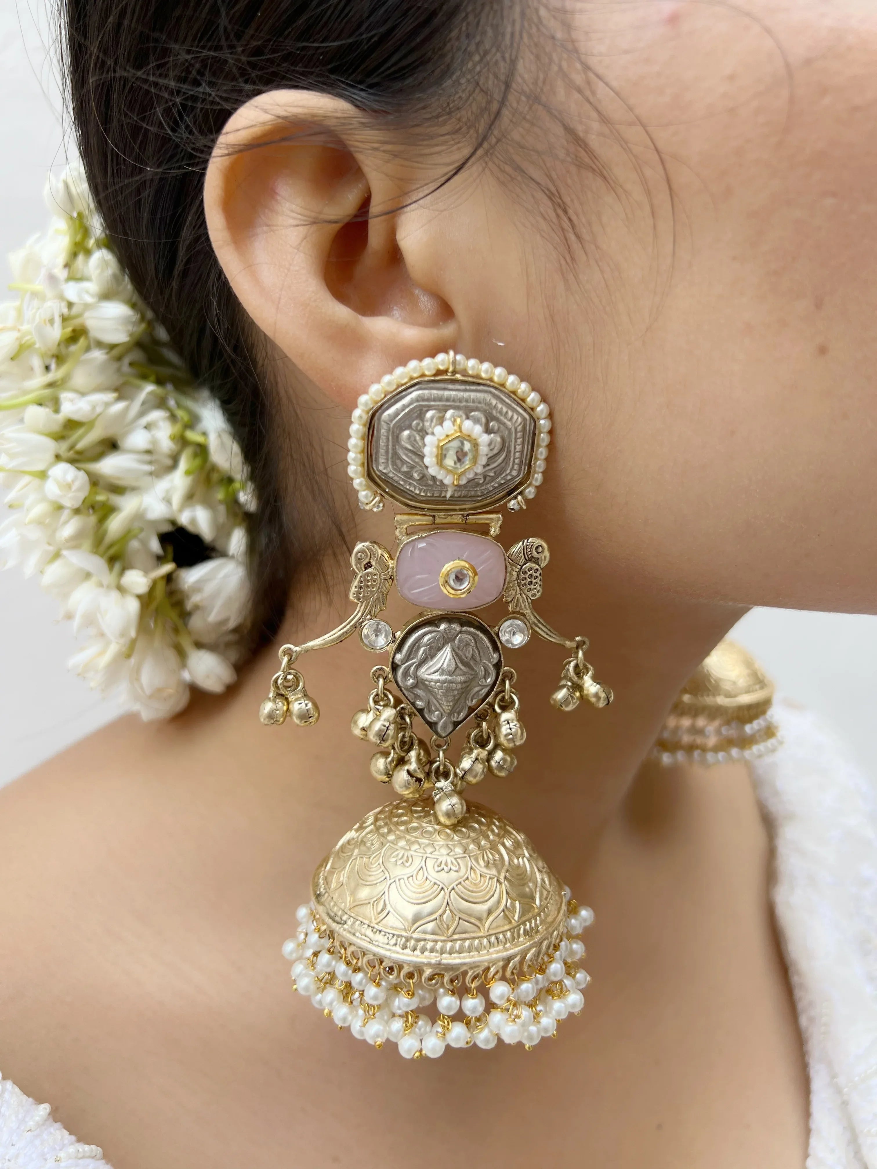 Aasma Chand Jhumka - Jhaanjhariya