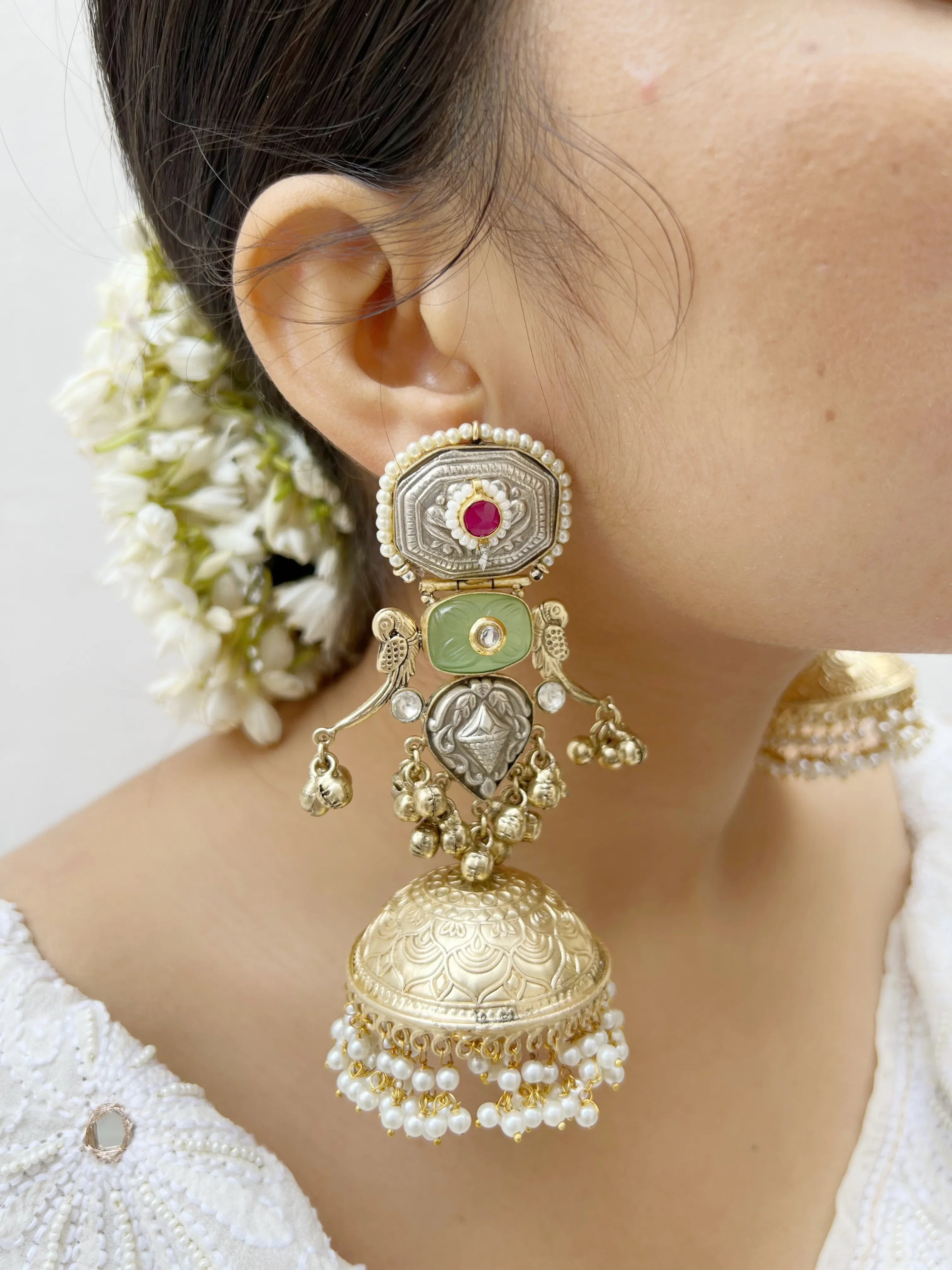 Aasma Chand Jhumka - Jhaanjhariya