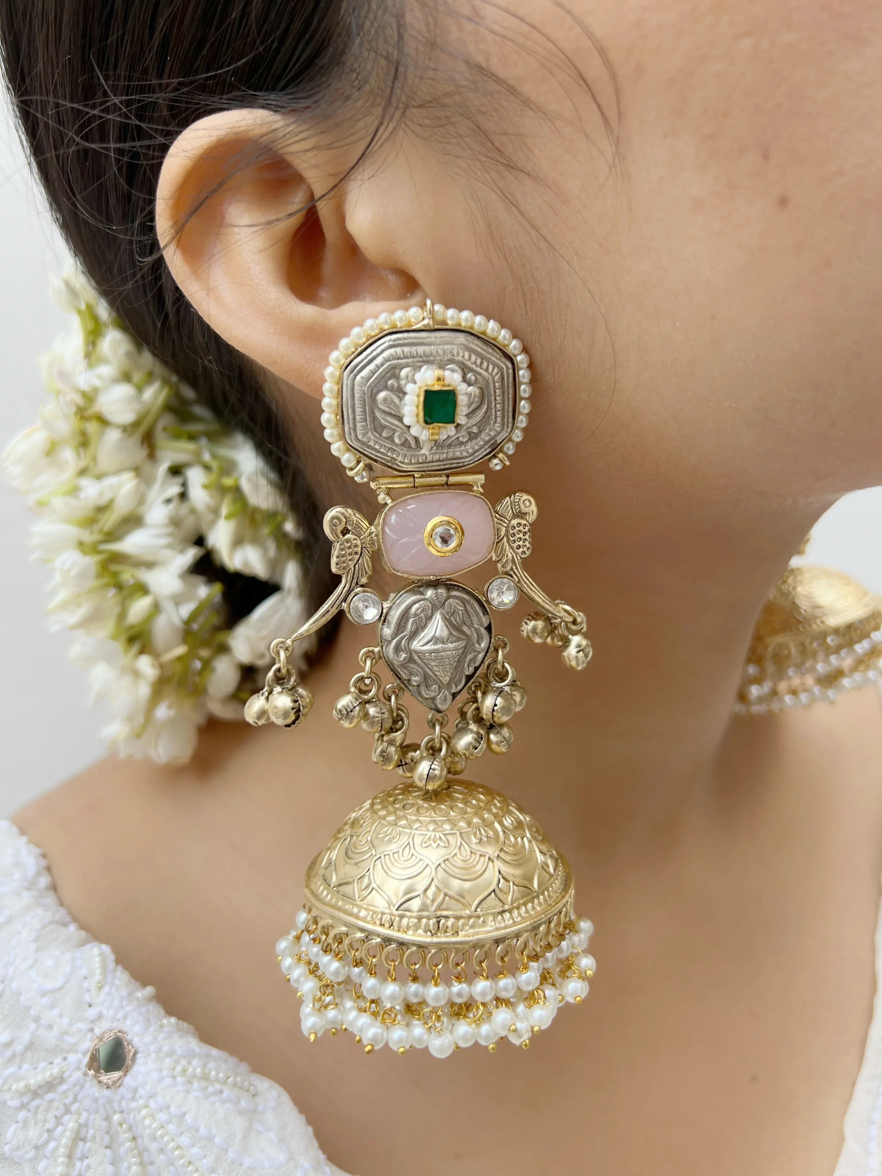 Aasma Chand Jhumka - Jhaanjhariya