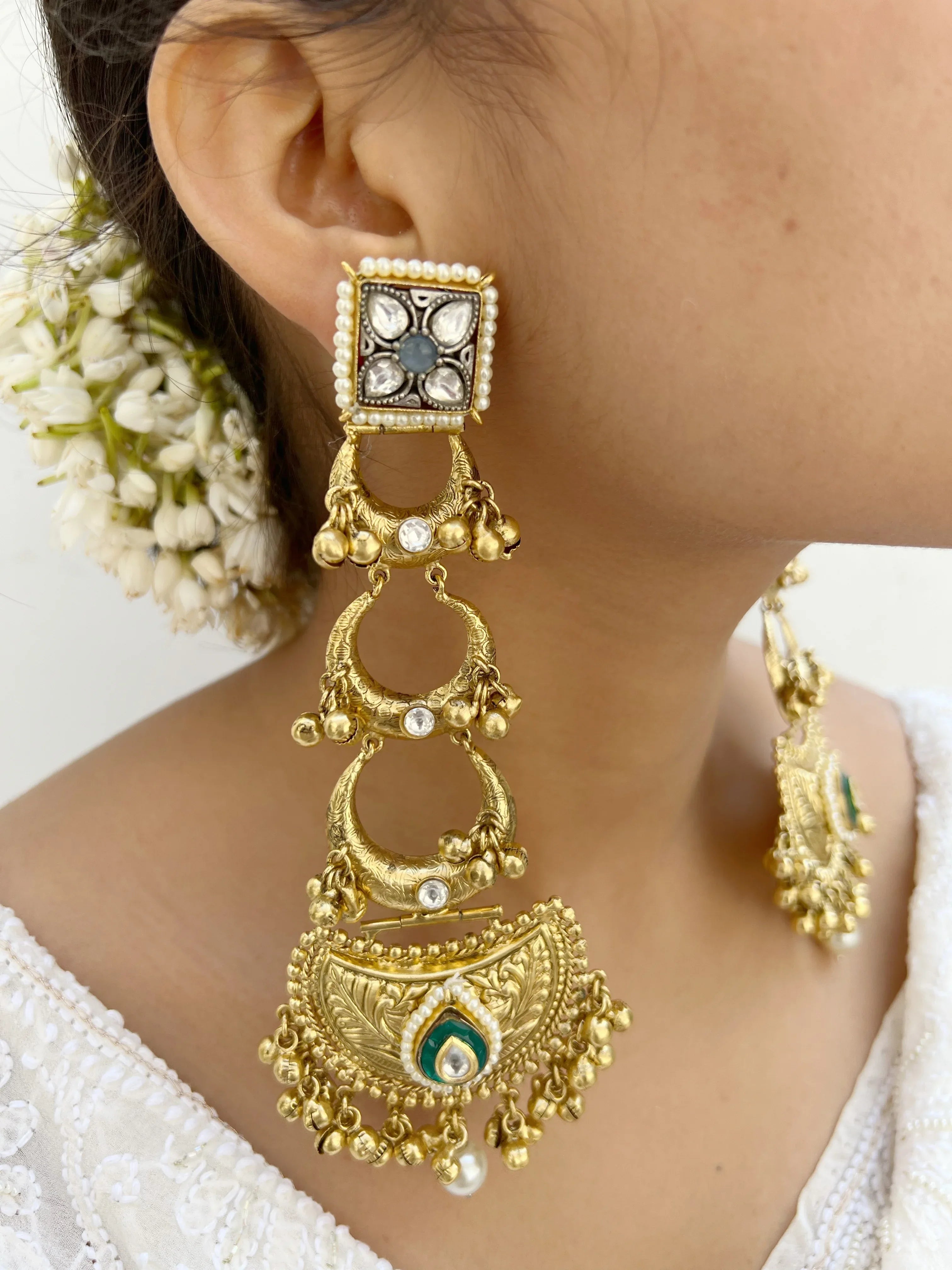 Chand Nakkashi Danglers - Jhaanjhariya