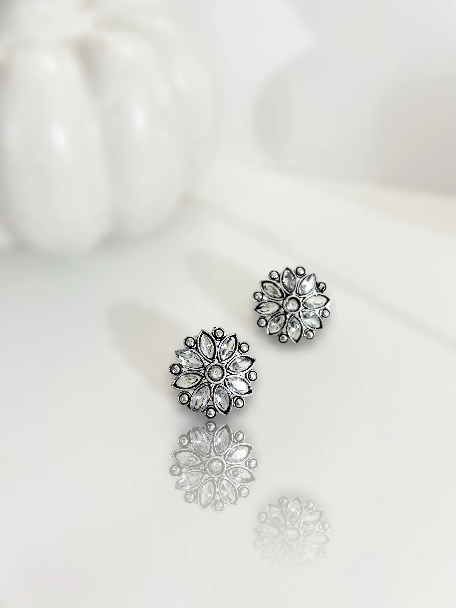 Nirupa - Jhaanjhariya