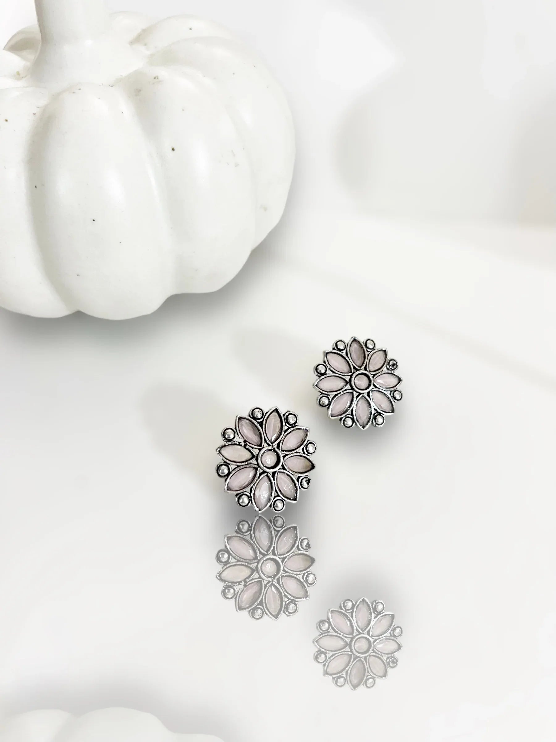 Nirupa - Jhaanjhariya