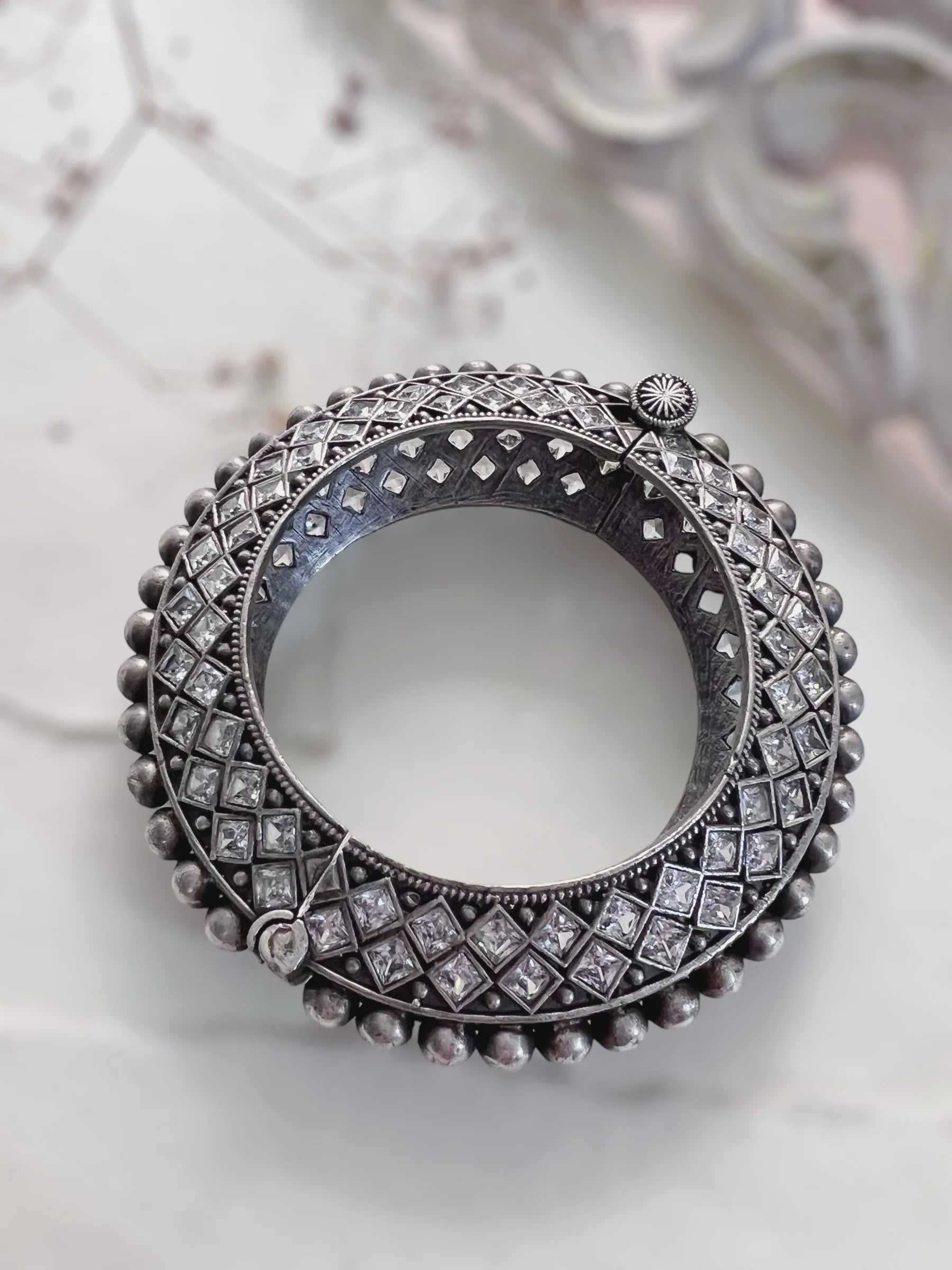 Pavani - Jhaanjhariya