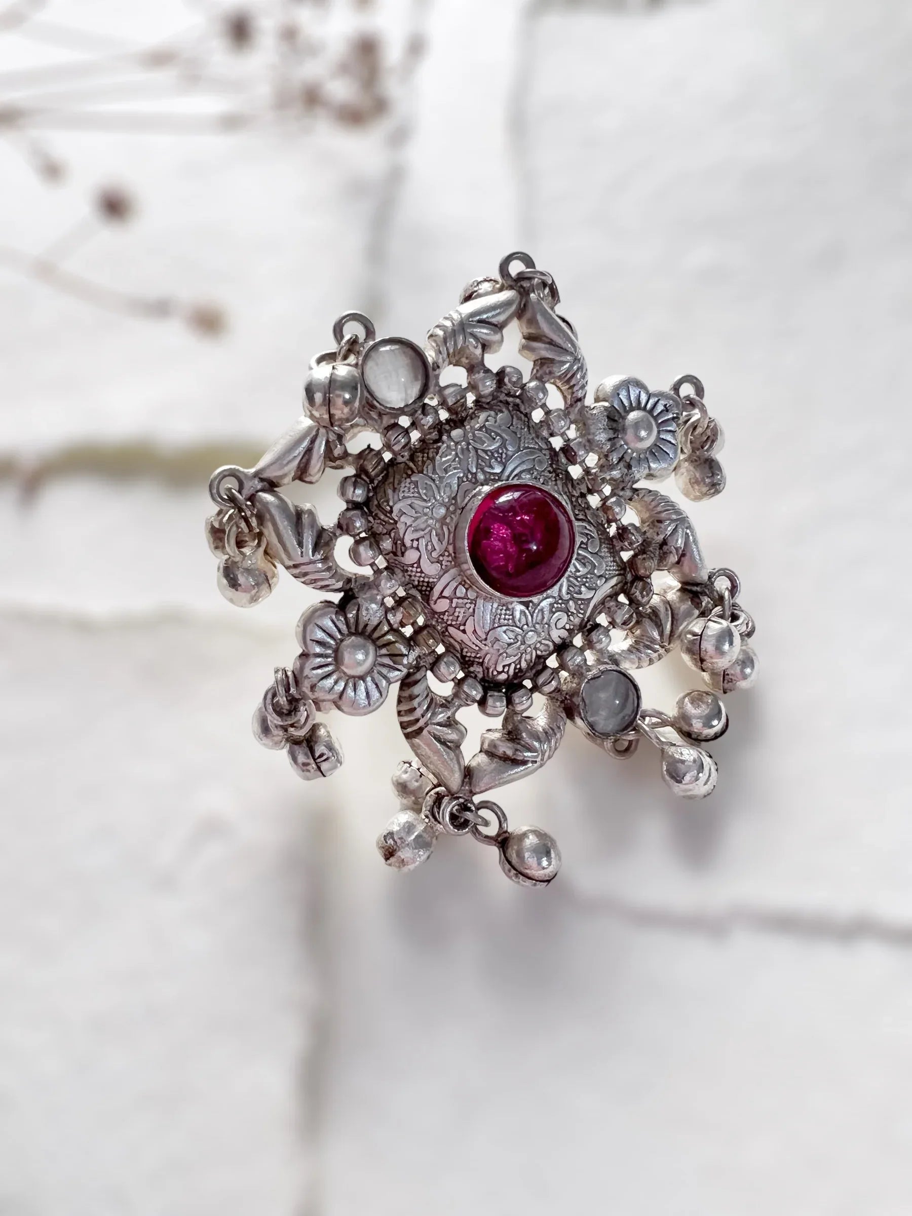 Faloni - Jhaanjhariya