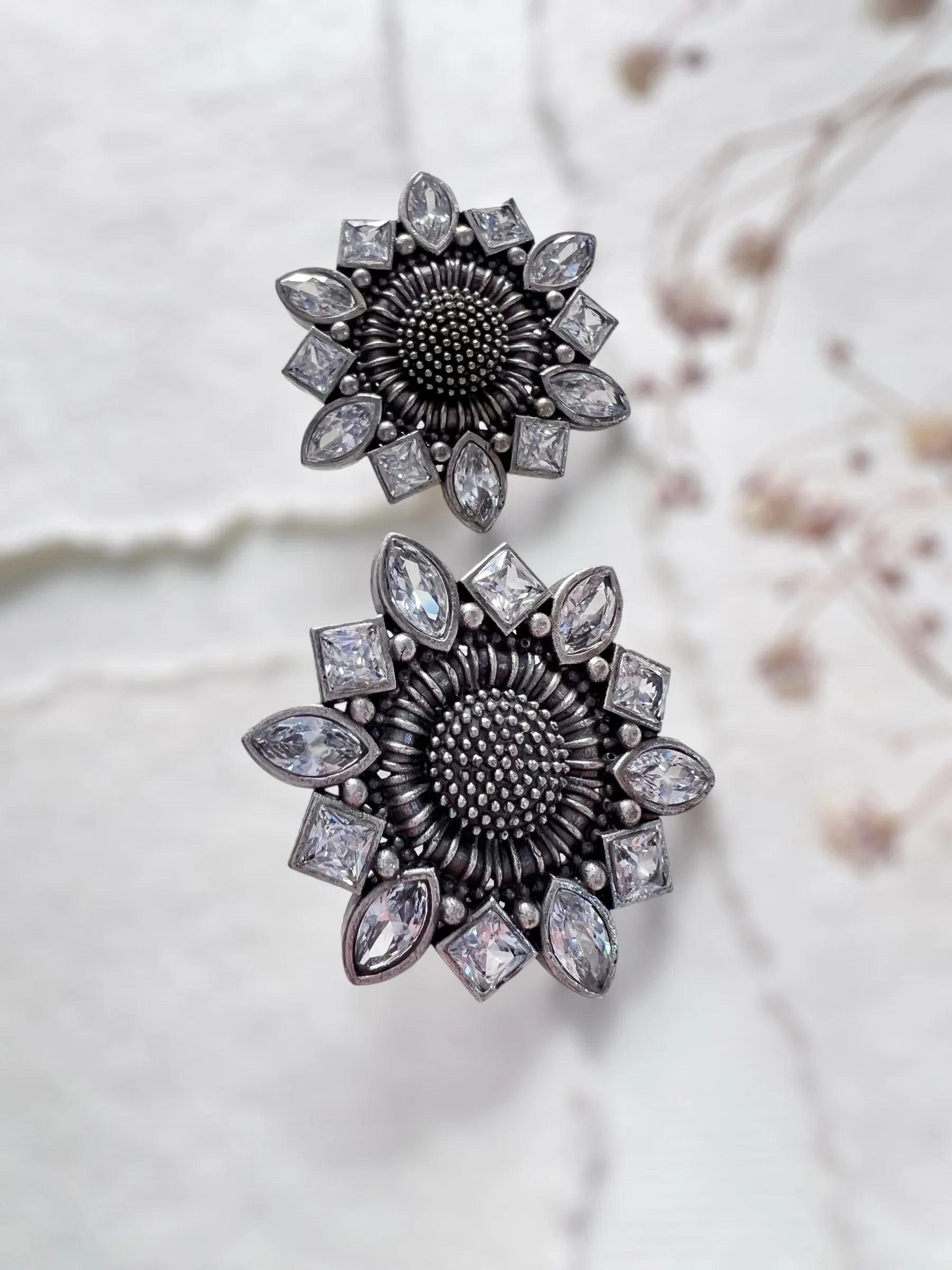 Sayaru - Jhaanjhariya