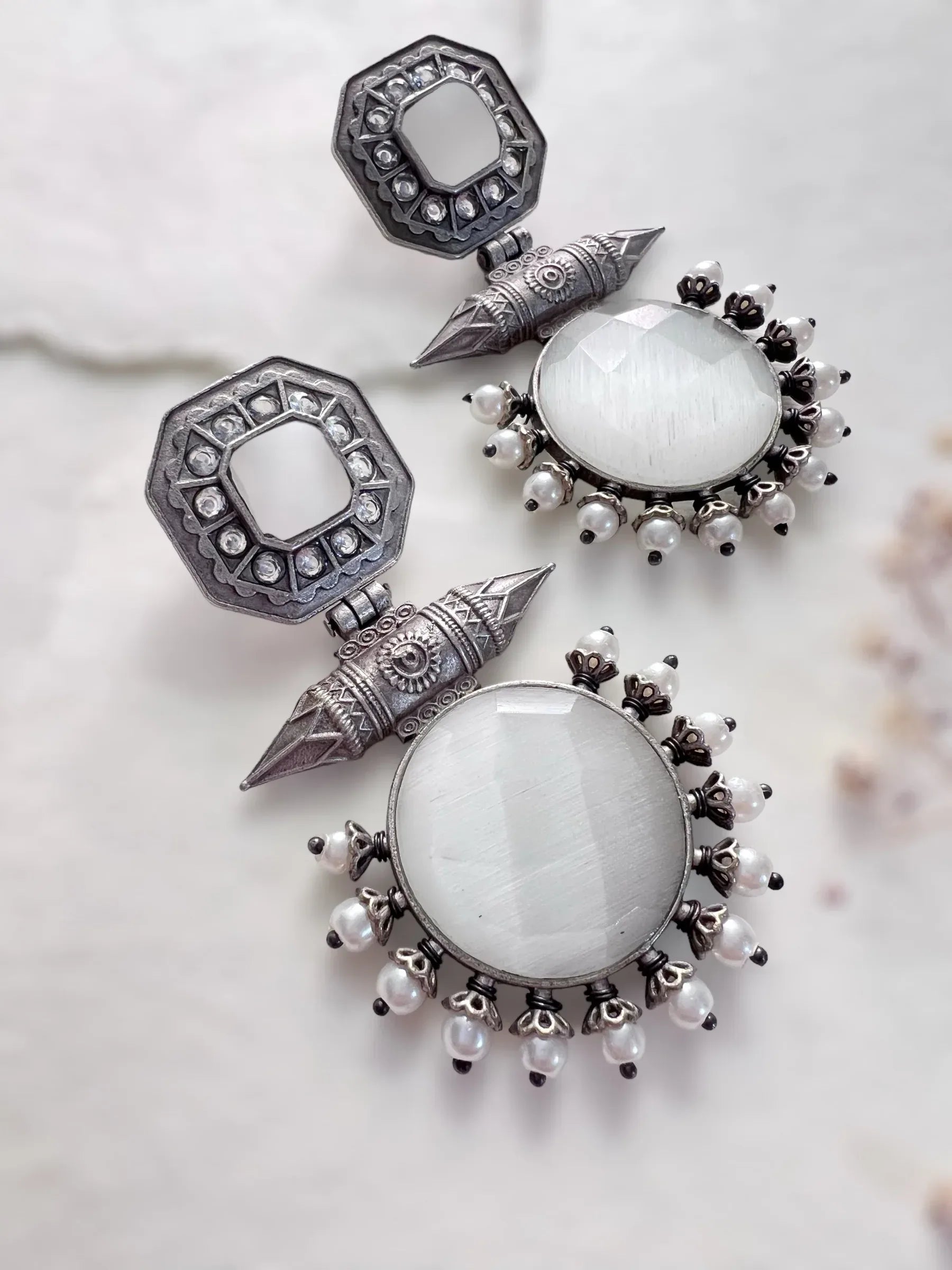 Mirza Earrings - Jhaanjhariya