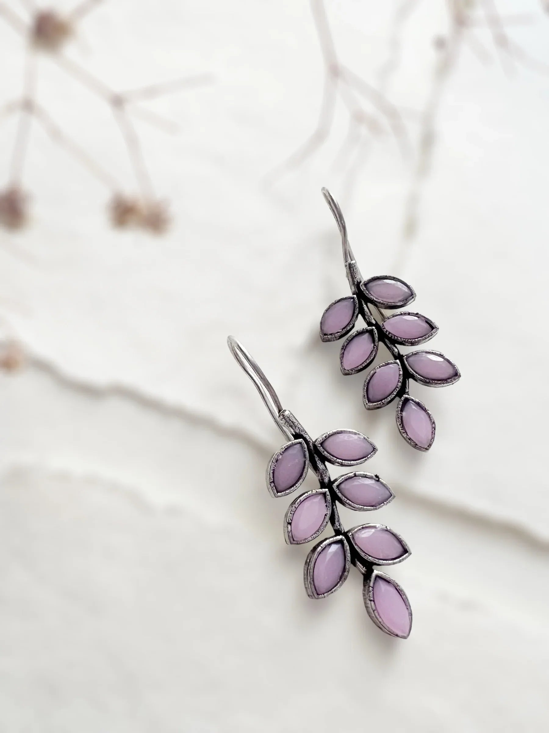 Nia Leaf Hook Earring - Jhaanjhariya