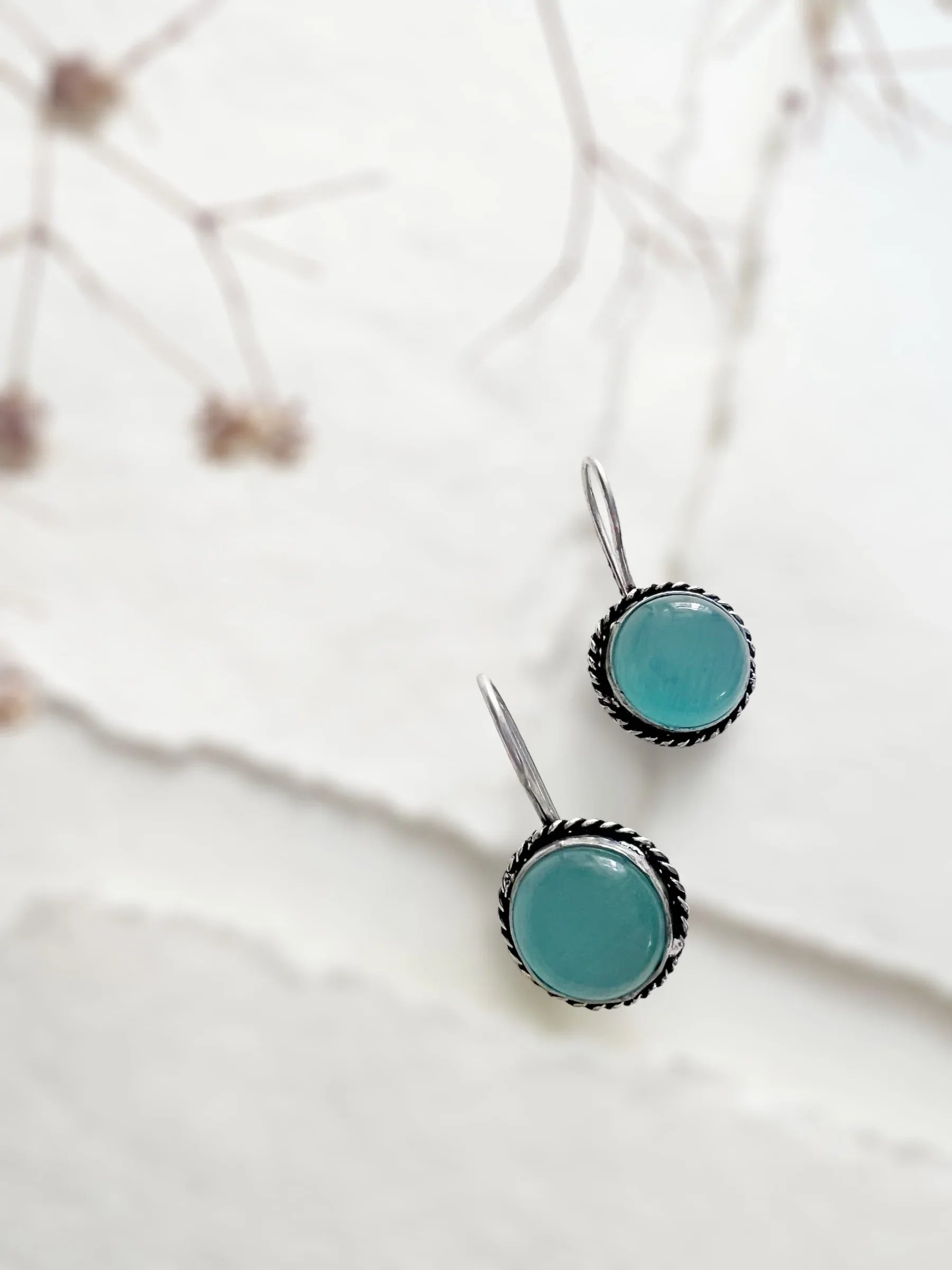 Mia Hook Earring - Jhaanjhariya