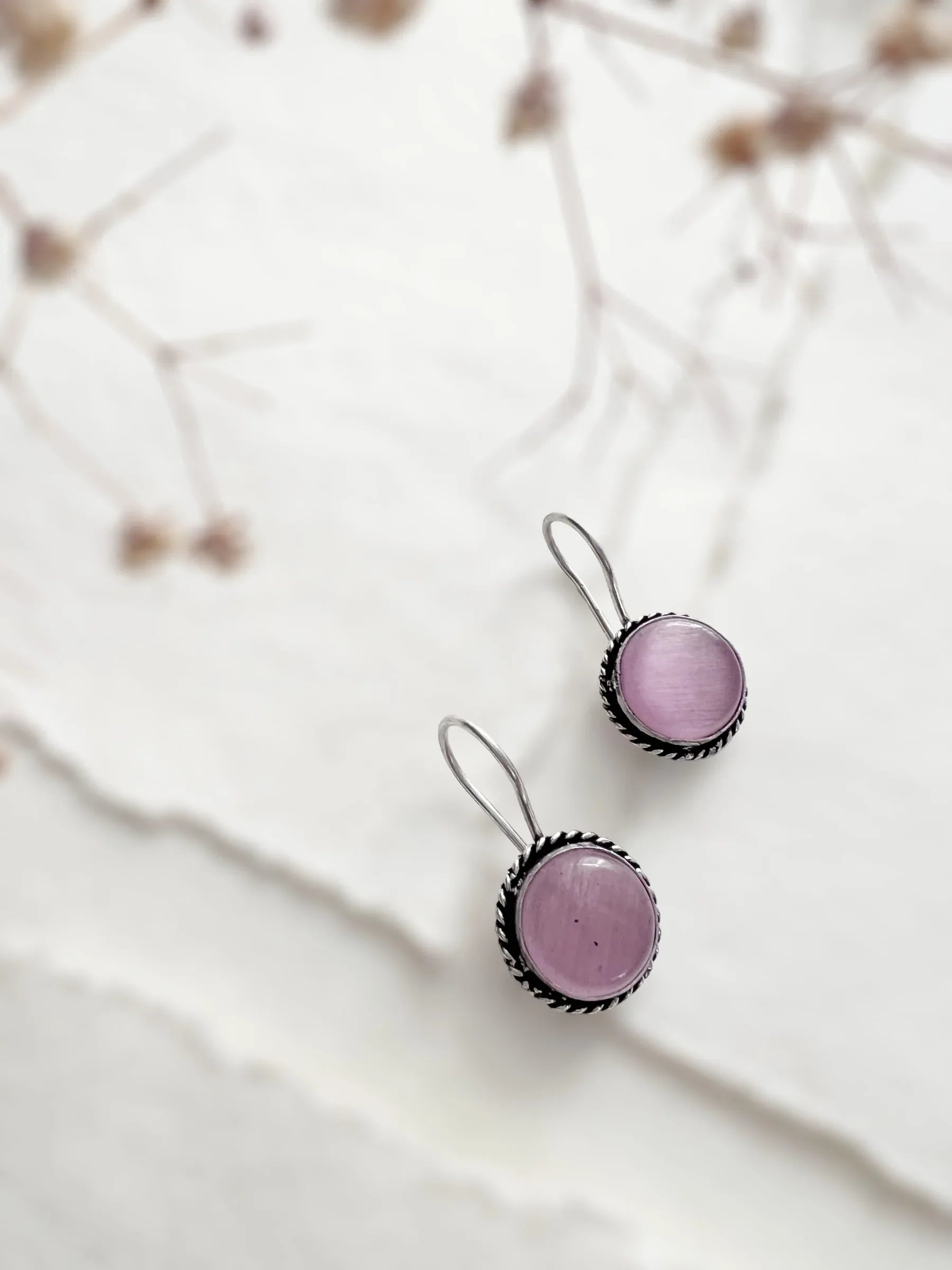 Mia Hook Earring - Jhaanjhariya