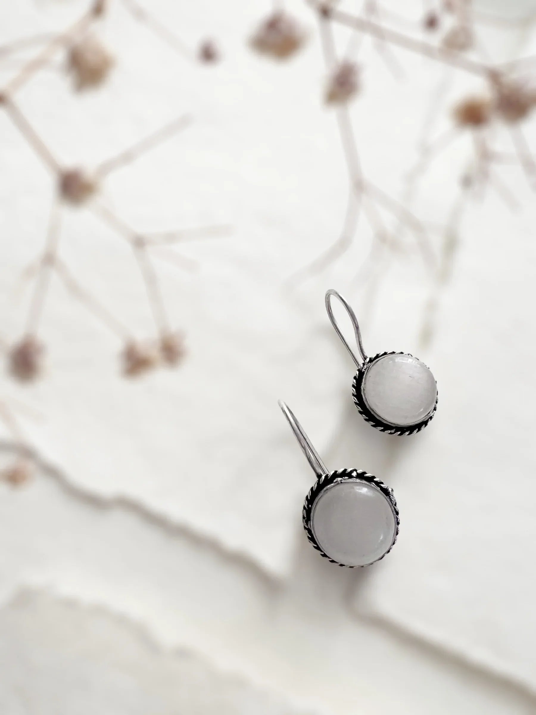 Mia Hook Earring - Jhaanjhariya