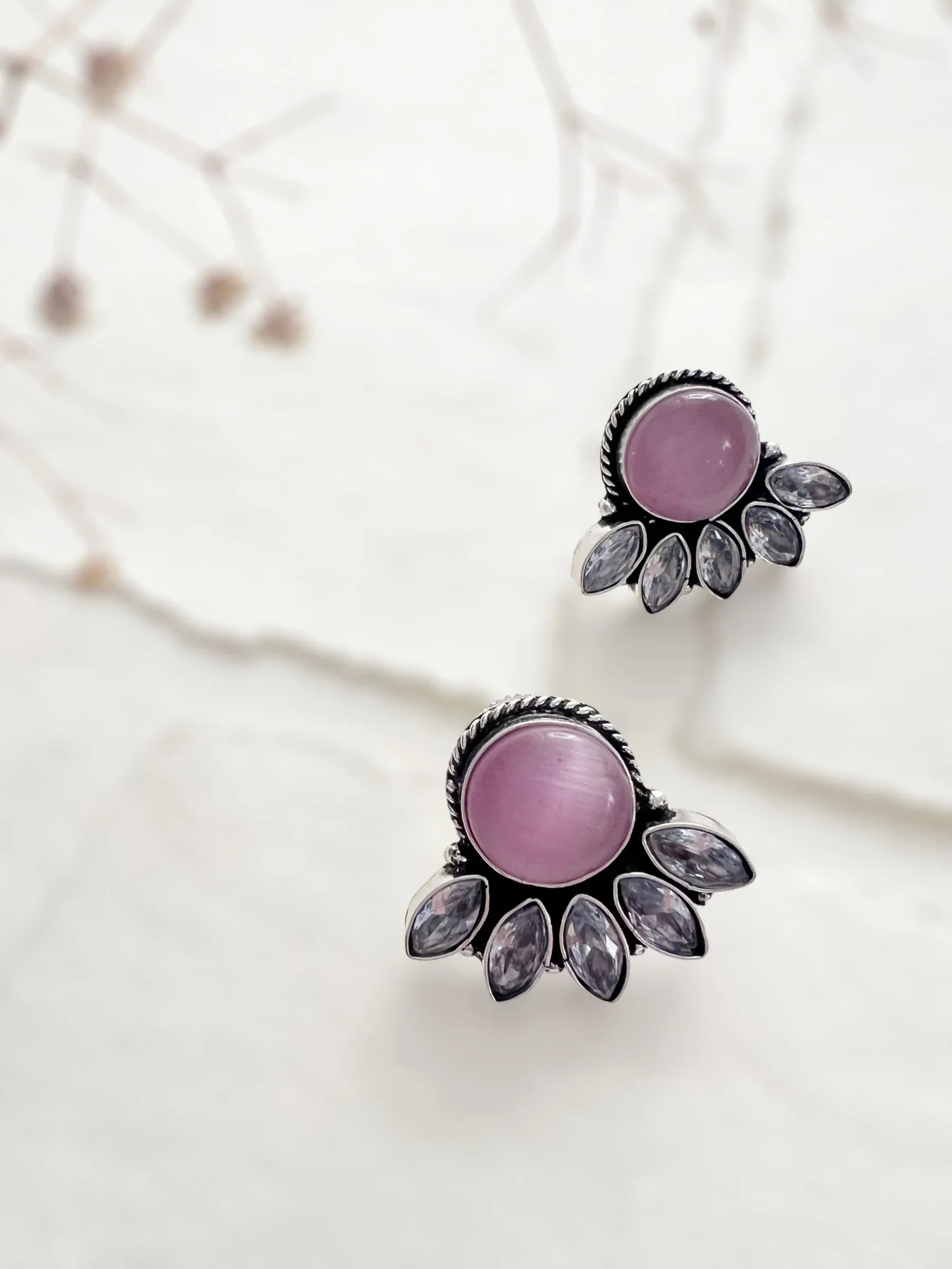 Teejh Studs - Jhaanjhariya